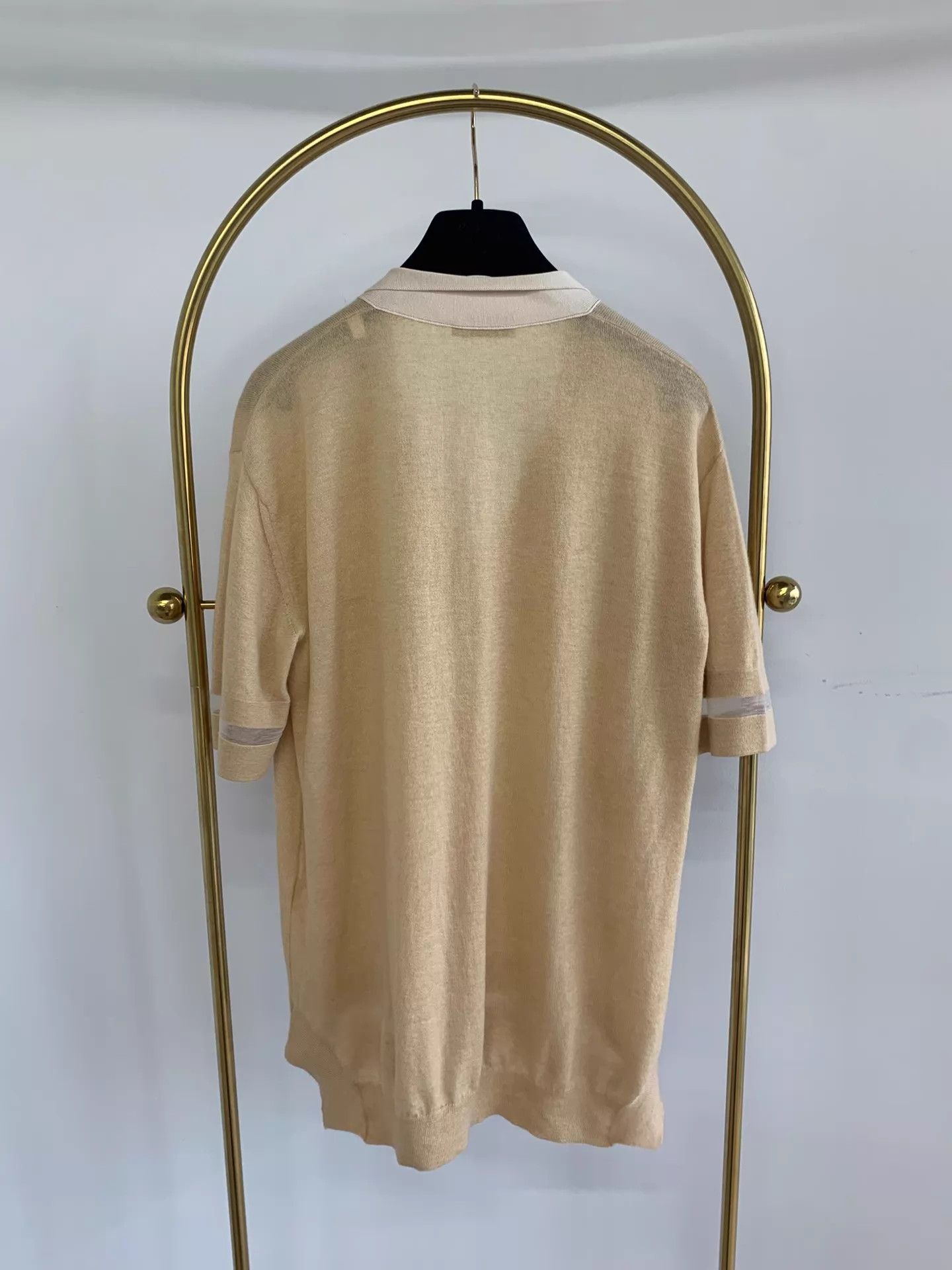 Agnona Agnona Cashmere Collar Short Sleeve Knit S NearNew Size S / US 4 / IT 40 - 3 Thumbnail