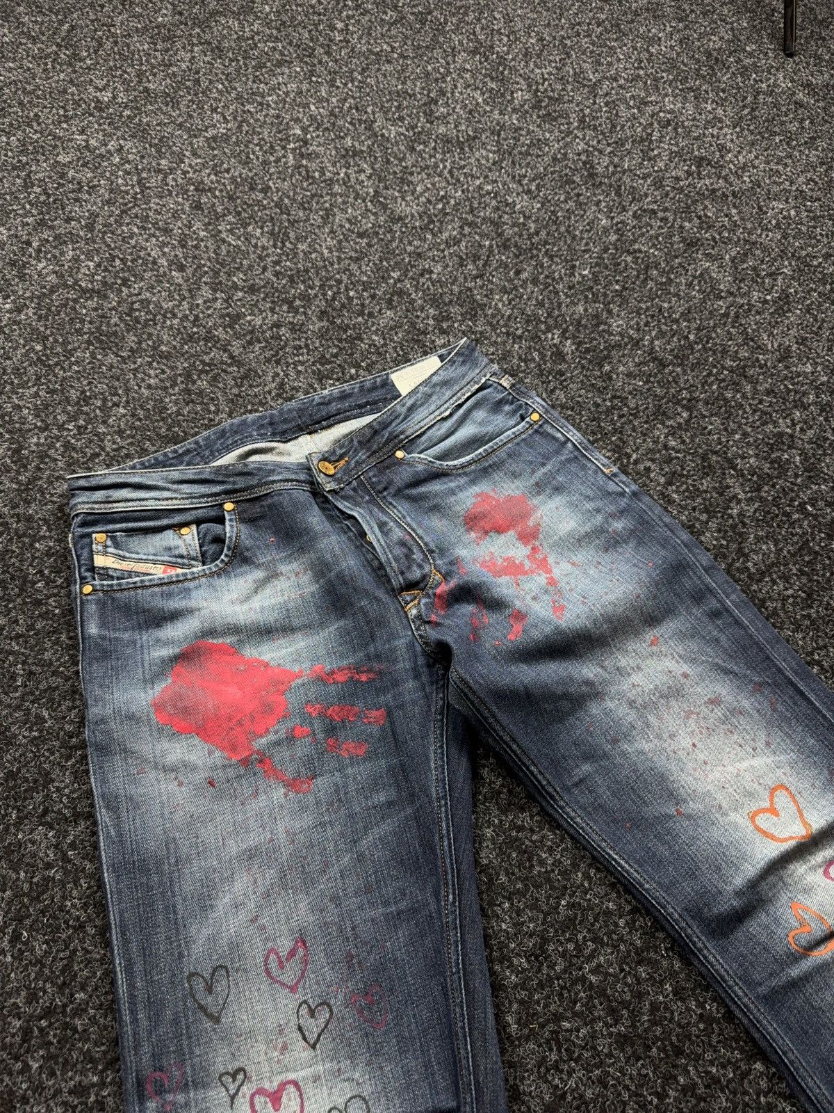 Diesel 00s Diesel Larkee Distressed Punk Custom Painted Y2K Jeans Size US 31 - 7 Thumbnail
