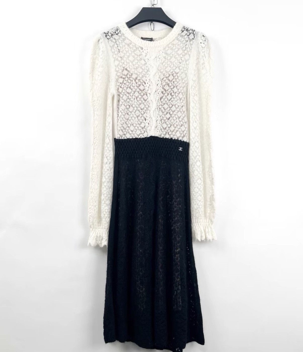 Chanel Chanel Black & White Color Block Hollow Knit Dress K12 Size XS / US 0-2 / IT 36-38 - 1 Thumbnail
