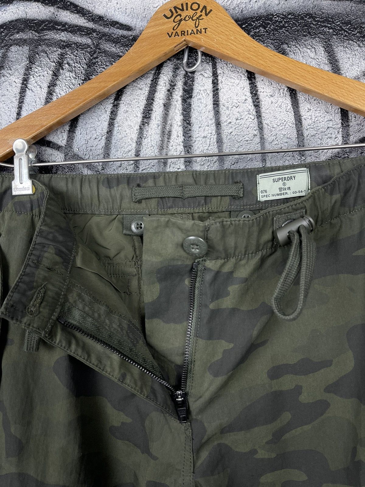 Superdry Y2K SuperDry Grip Camo Parachute Cargo Pants Women’s Size S/M Size 30" / US 8 / IT 44 - 15 Thumbnail