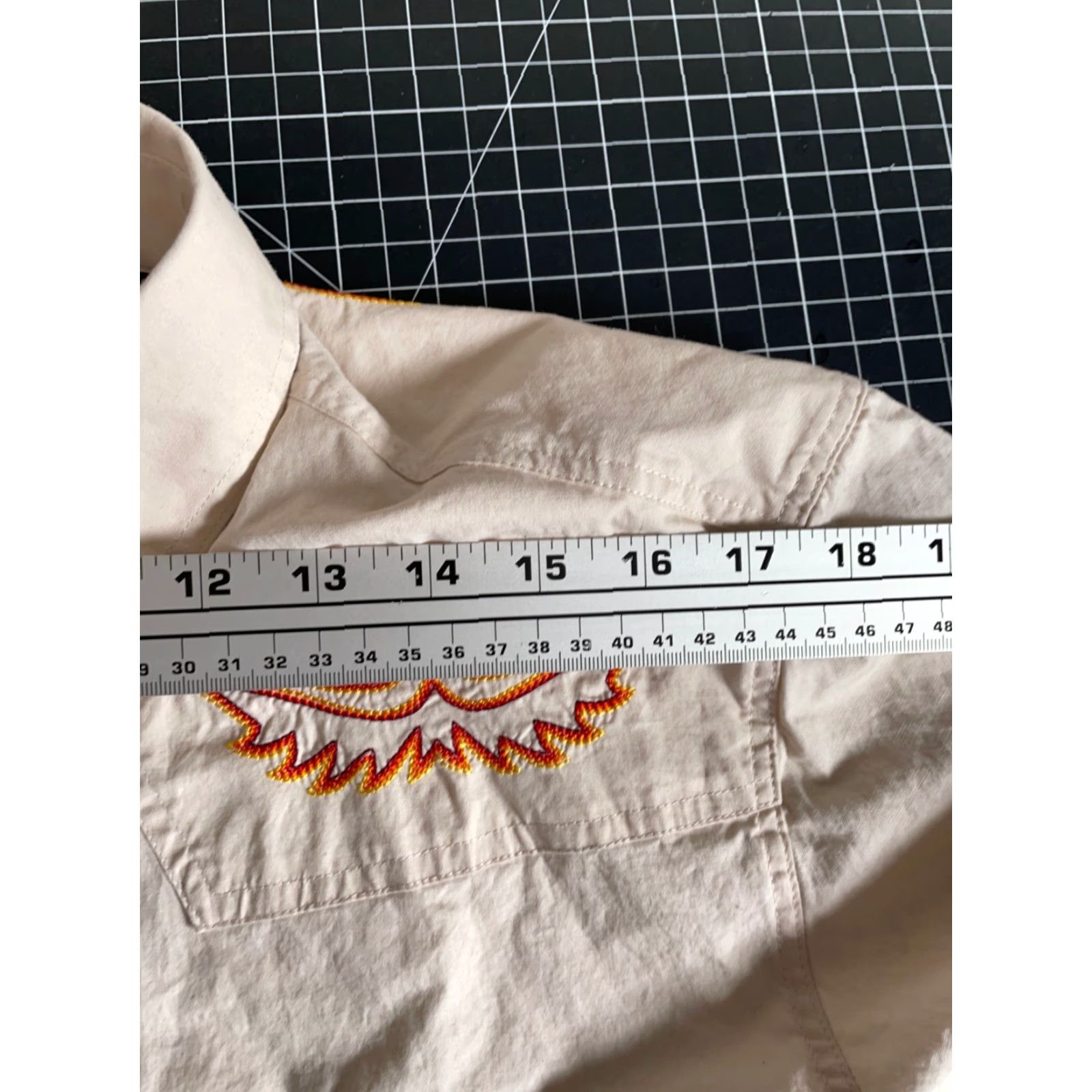 Denime VINTAGE Rock & Roll Denim Western Shirt Mens Large Beige Embroidered Pearl Snap Sawtooth Size US L / EU 52-54 / 3 - 7 Thumbnail