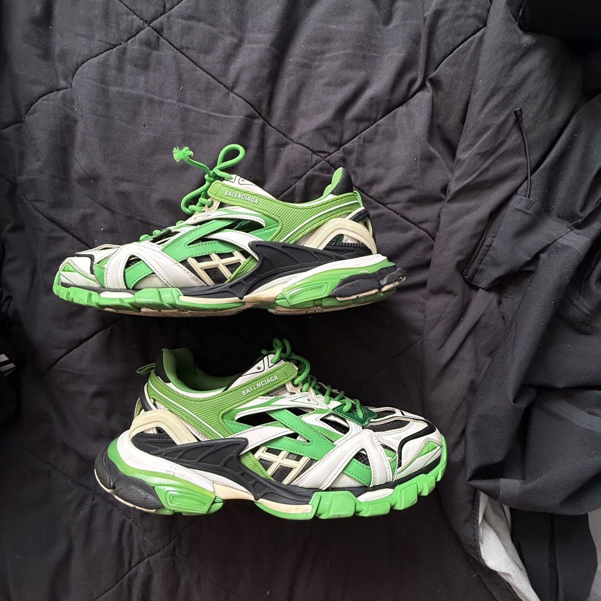 Balenciaga Balenciaga track 2.0 metallic green Size US 12 / EU 45 - 1 Thumbnail