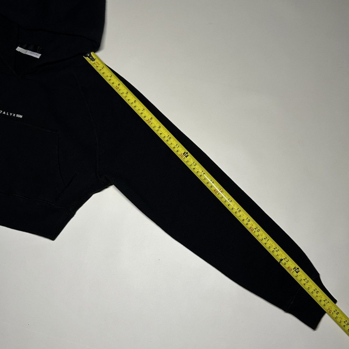 1017 ALYX 9SM 1017 ALYX 9SM Visual Cropped Hoodie Women Black Size XXS / US 00 / IT 34 - 14 Thumbnail