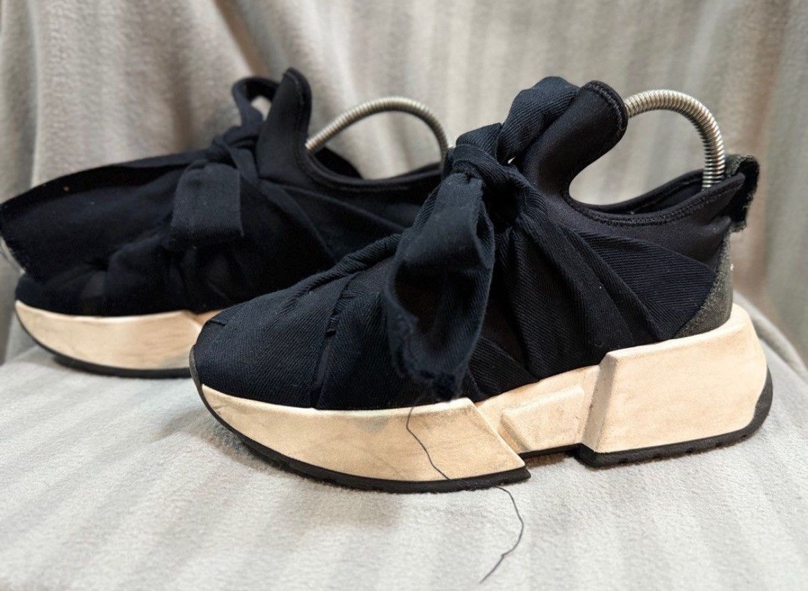 Maison Margiela Authentic Maison Margiela MM6 Bow Flare Sneakers Size US 6 / IT 36 - 3 Thumbnail