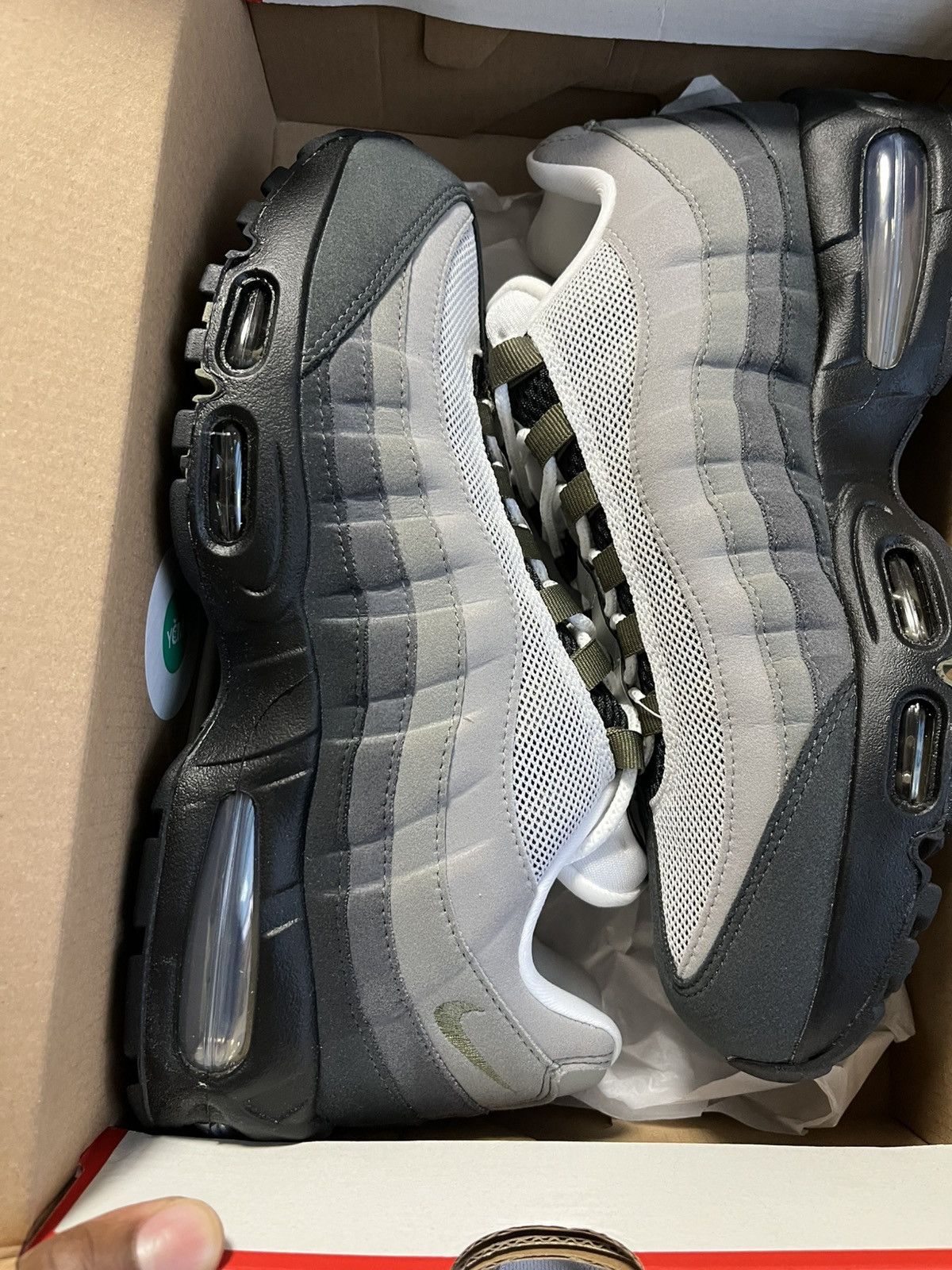 Nike Medium olive Big bubble airmax 95 (11W/9.5M) Size US 9.5 / EU 42-43 - 3 Thumbnail