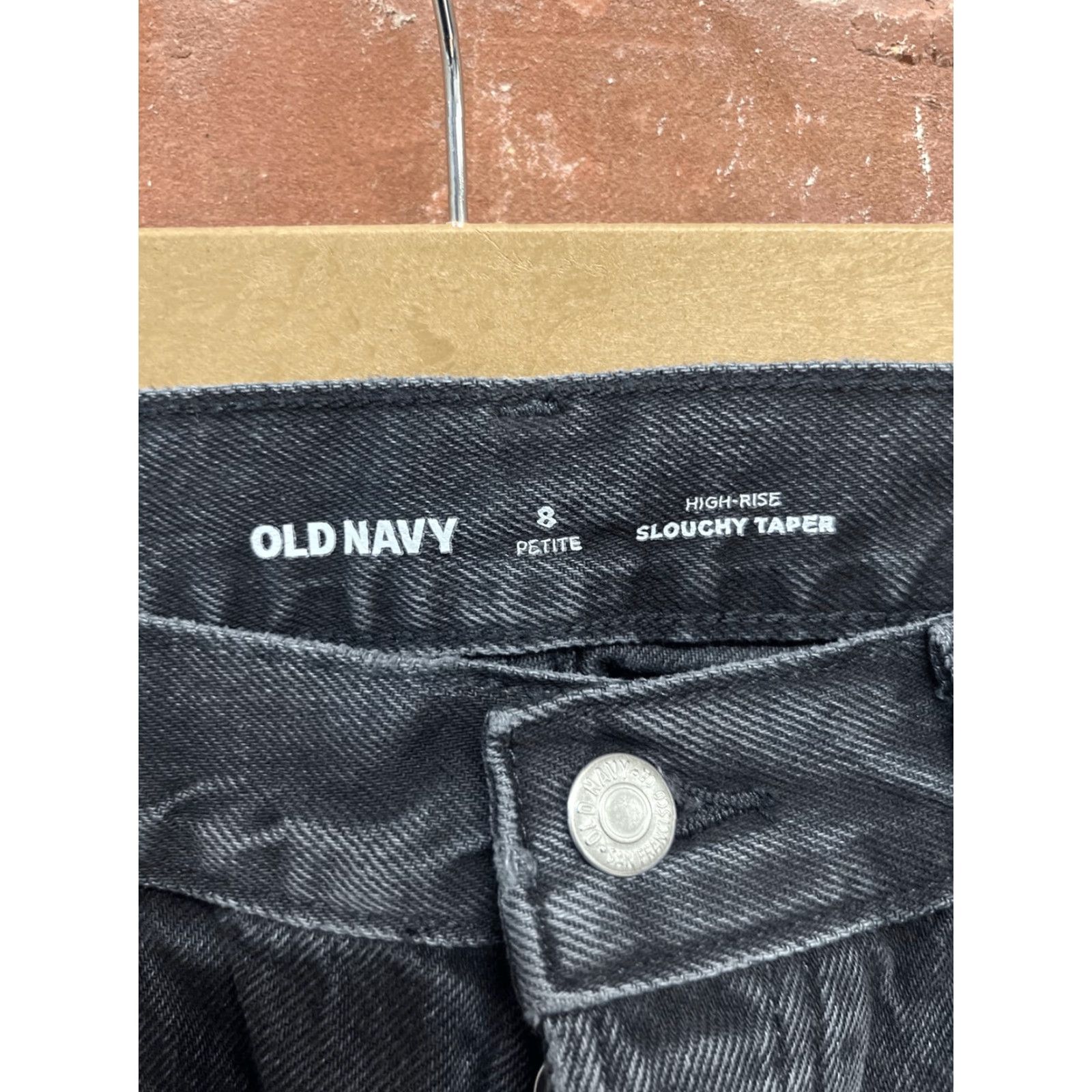Vintage Womens Old Navy Jeans High Rise Slouchy Tapered Black 8P Petite NWT Jeans Tapered Slouchy Straight Zipper 22Inseam Womens Size 30" / US 8 / IT 44 - 3 Thumbnail