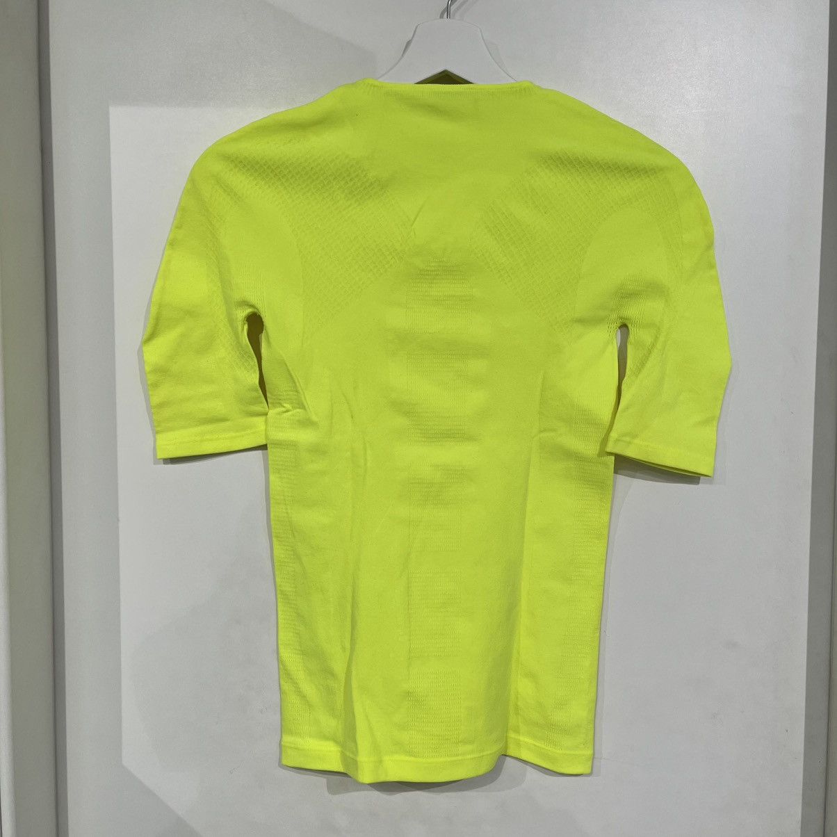 Balenciaga Balenciaga Top Yellow Size S / US 4 / IT 40 - 2 Thumbnail