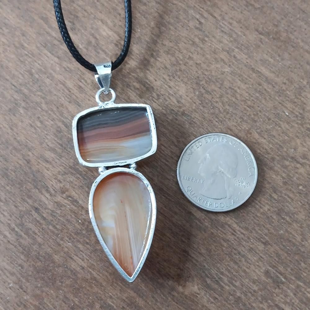 Designer Sardonyx gemstone pendant necklace Size ONE SIZE - 2 Thumbnail
