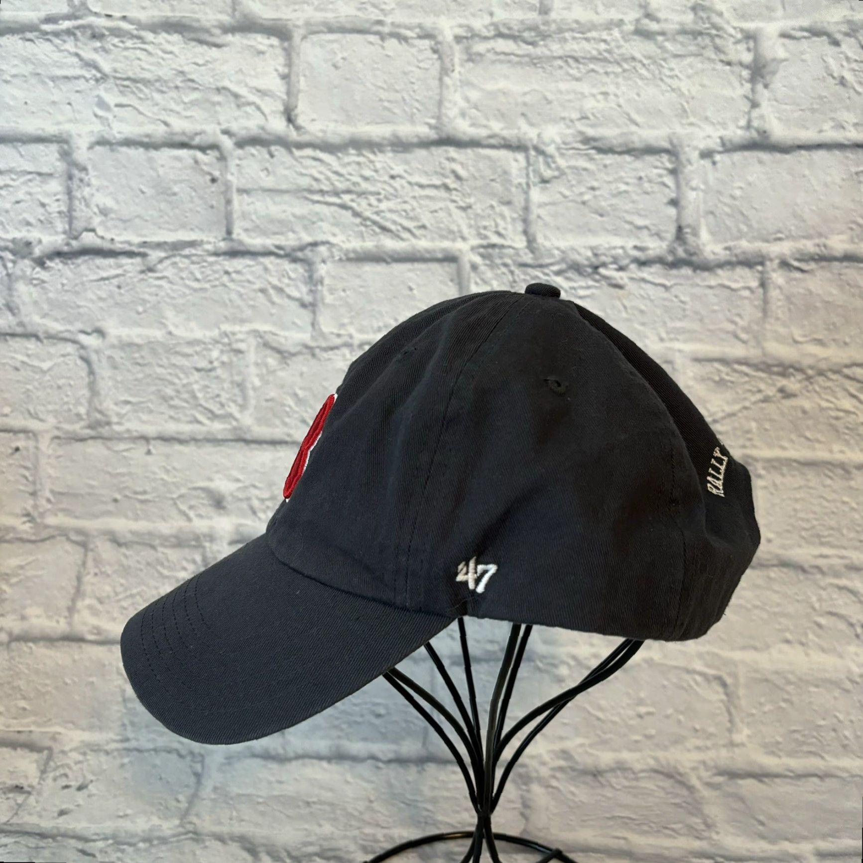 MLB VINTAGE Boston Red Sox Baseball Cap Hat MLB Jimmy Fund Cancer Institute RARE Size ONE SIZE - 6 Thumbnail