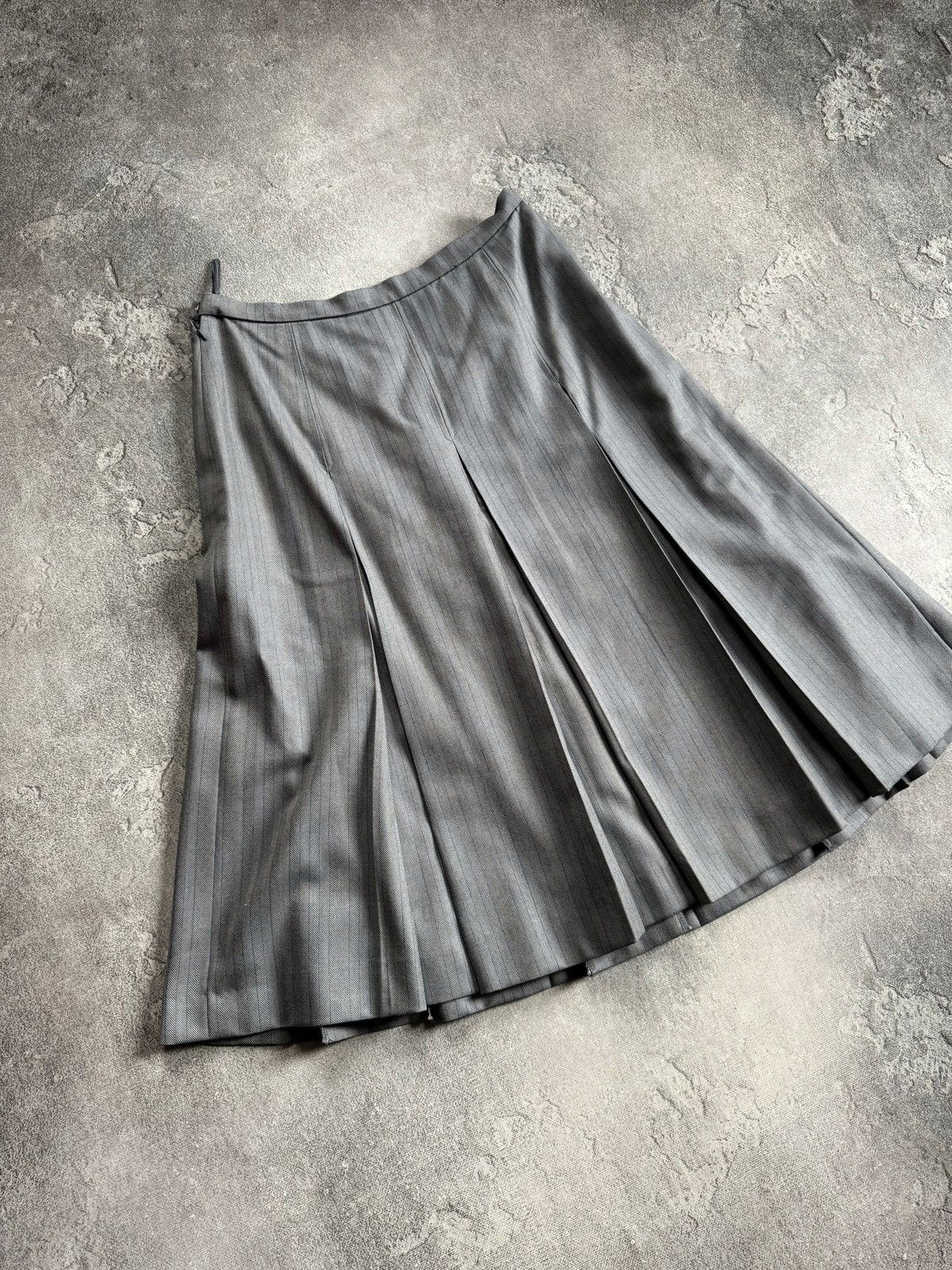 Burberry Vintage Burberrys London Wool Pleated Maxi Zip Skirt 90s Size 32" / US 10 / IT 46 - 2 Thumbnail