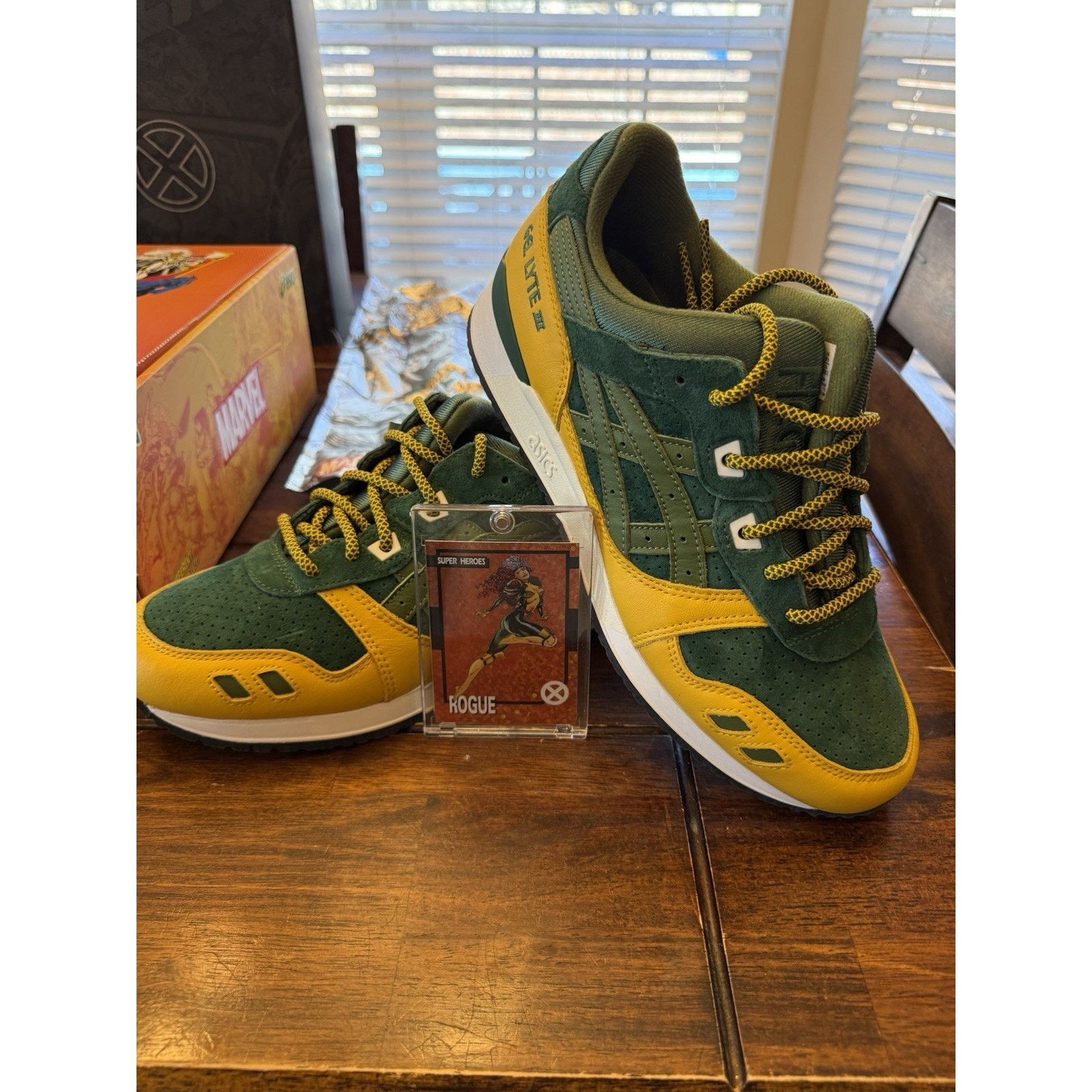 Asics Kith marvel Rogue Series 1 Box Set With Trading Card NEW, Size US 8.5 / EU 41-42 - 5 Thumbnail