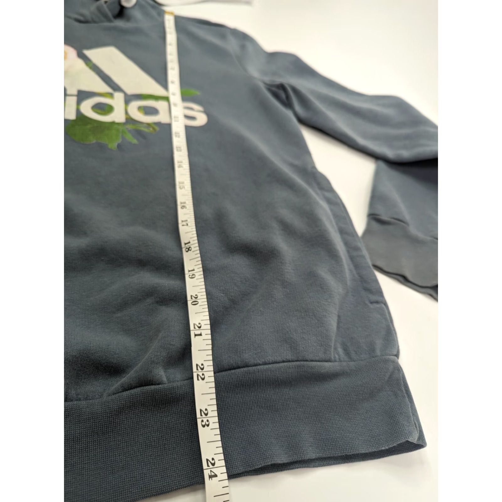 Adidas Adidas Hooded Sweatshirt Blue Womens M Roses Graphic Print Pocket Pullover Knit Hoodie Size M / US 6-8 / IT 42-44 - 6 Thumbnail