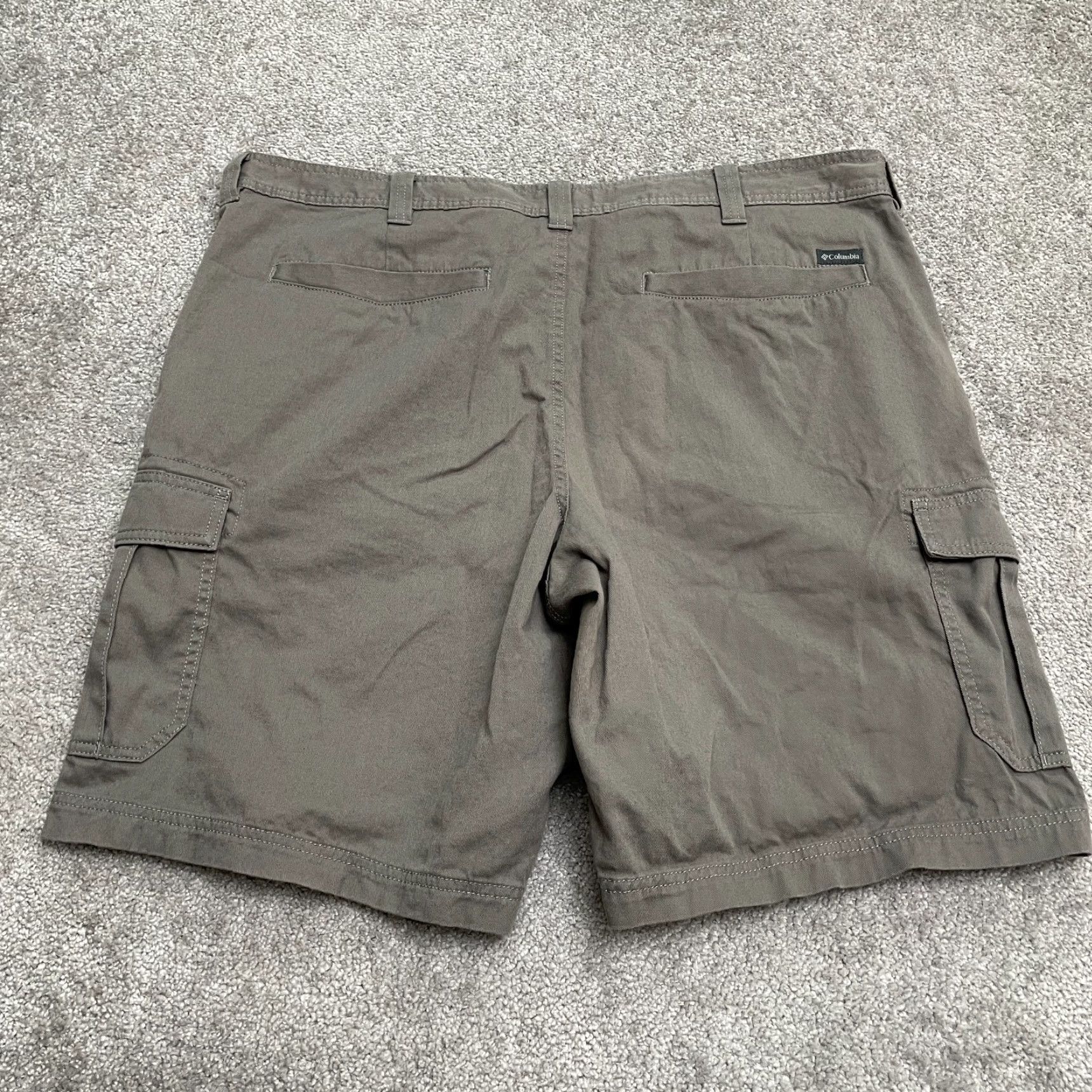 Vintage Columbia Cargo Shorts Mens 40x10 Brown Cotton 100% Casual Outdoor Pockets Swim? (Oops) Size US 40 / EU 56 - 2 Thumbnail