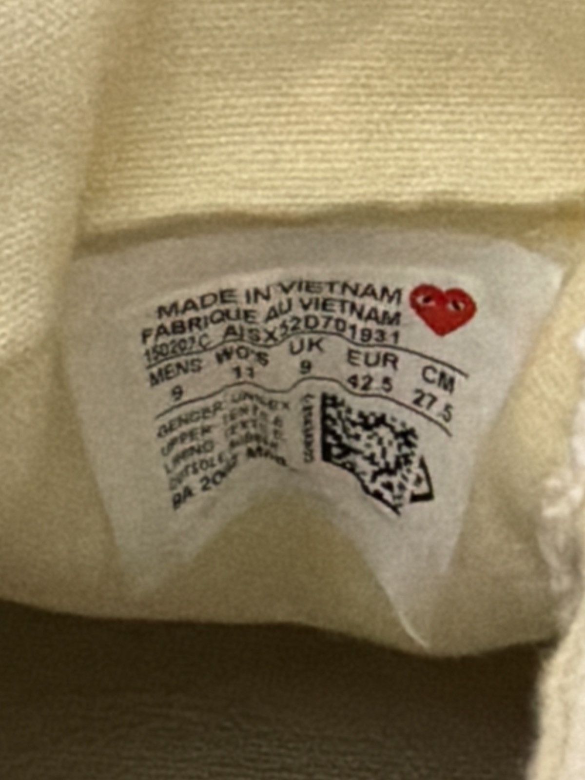 CDG by Comme des Garcons COMME DES GARÇONS PLAY X CHUCK 70 LOW 'MILK' Size US 9 / EU 42 - 5 Thumbnail