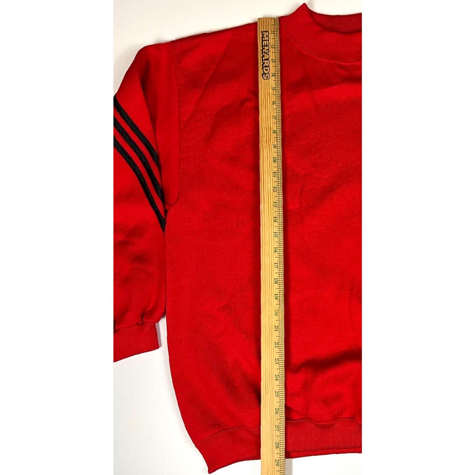 Adidas VINTAGE adidas Sweatshirt Men's 90s Crewneck L Red Mens Size US L / EU 52-54 / 3 - 7 Thumbnail