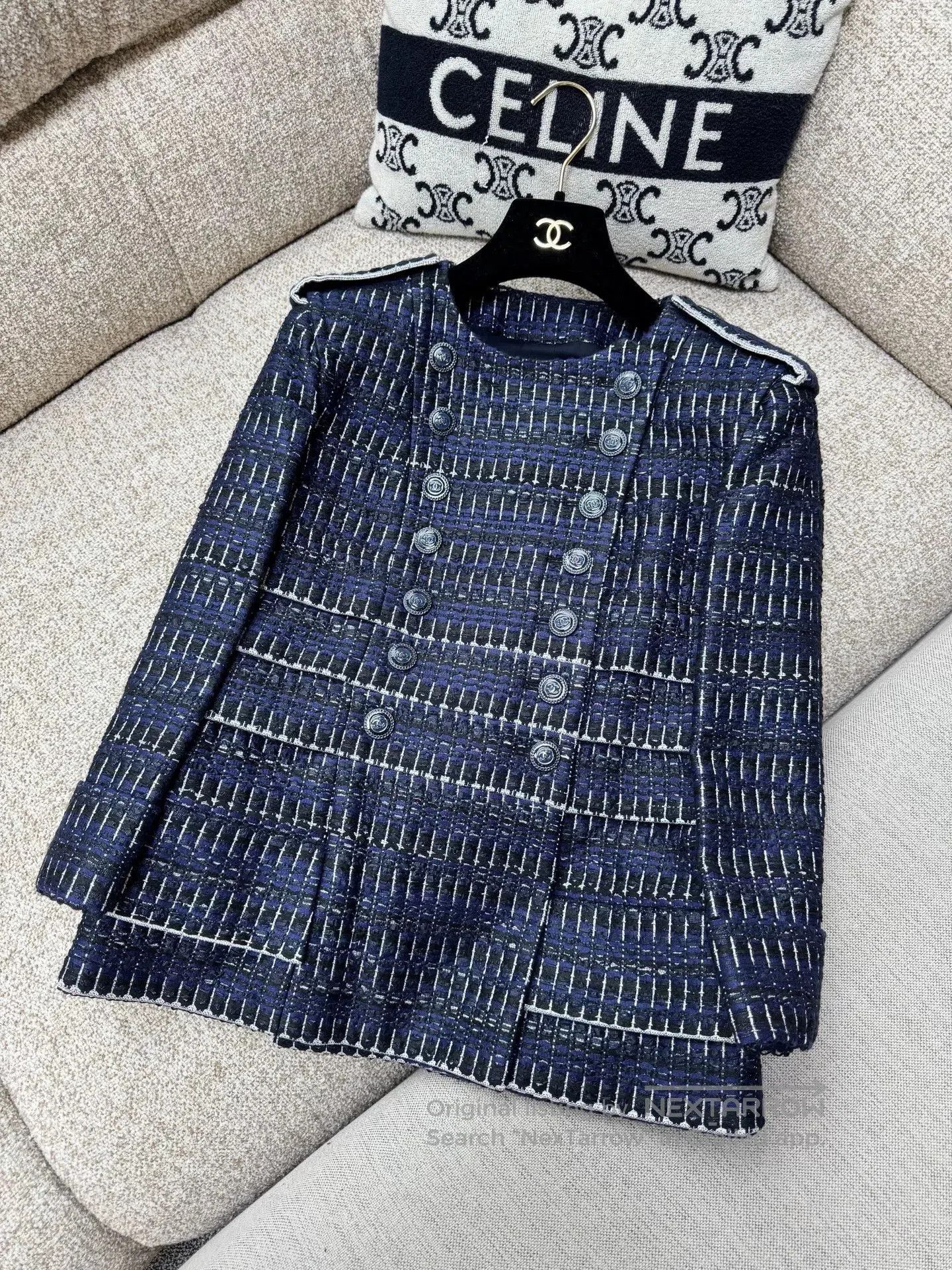 Chanel Chanel Blue Woven Double-Breasted Jacket. Size US M / EU 48-50 / 2 - 1 Thumbnail
