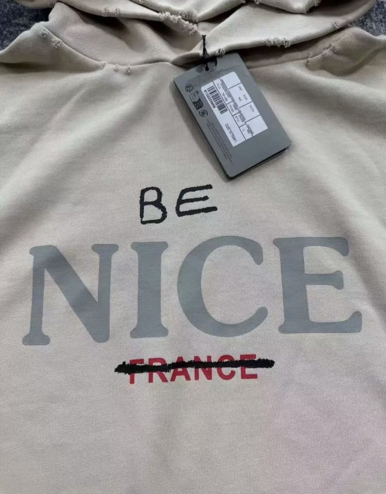 Balenciaga Balenciaga beige Be Nice hoodie 2412-Nextarrow Size US L / EU 52-54 / 3 - 3 Thumbnail