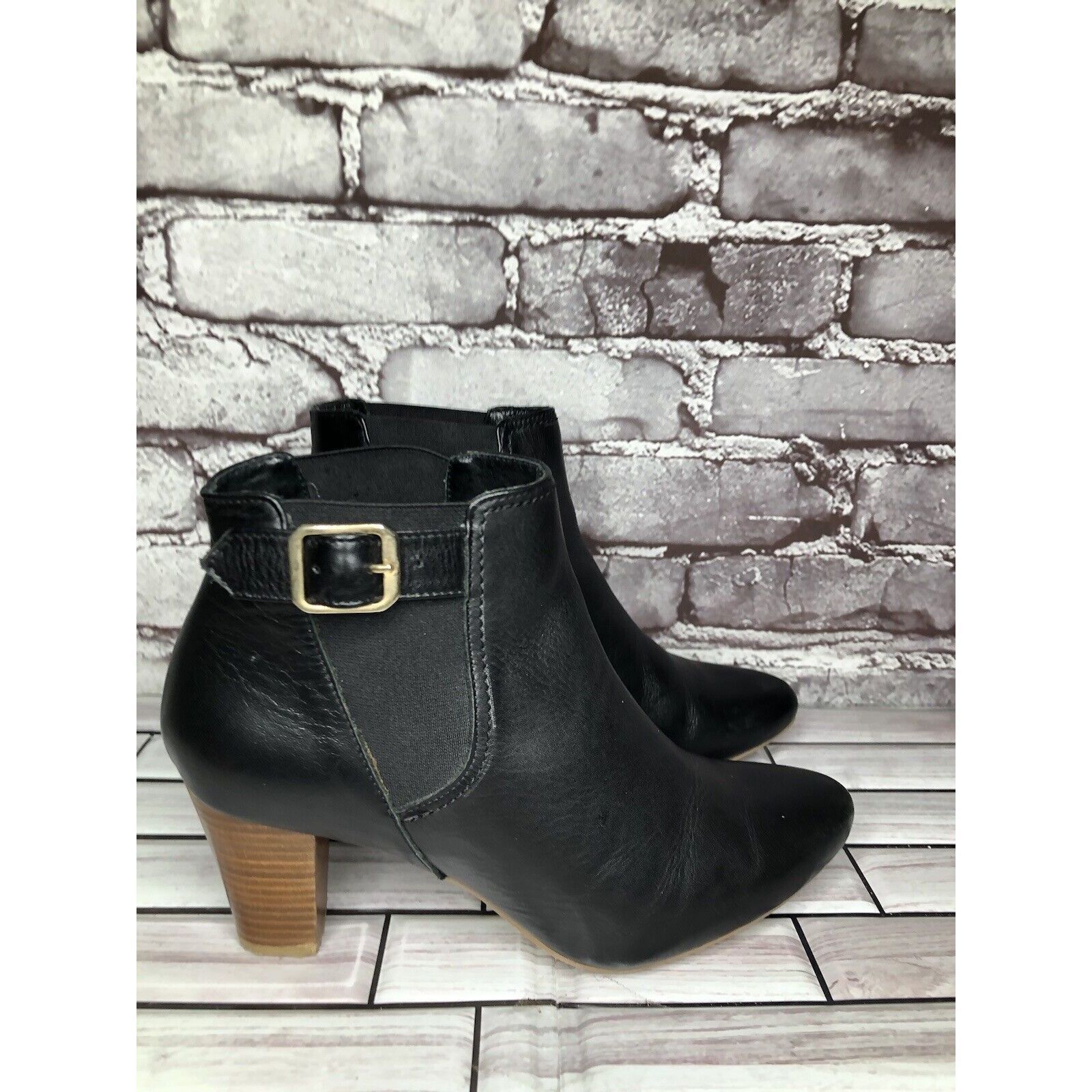 Other Minelli Black Leather Pointed BuckleStrap Heel Ankle Boots W Size US 8.5 / IT 38.5 - 17 Thumbnail
