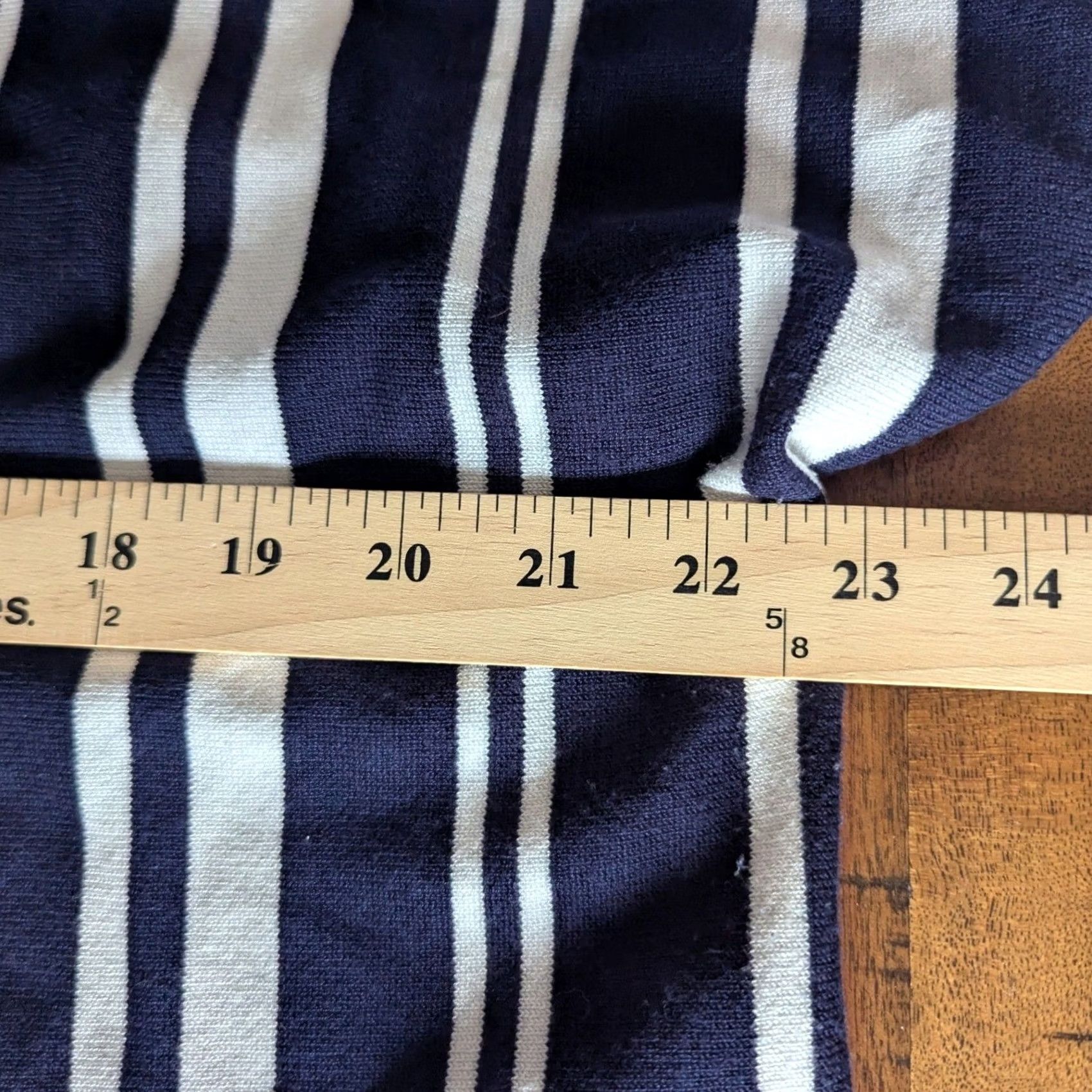Vintage Lane Bryant Navy Blue White Chevron Striped V-Neck Sweater 3/4 Sleeve Sz 22/24 Womens Plus Size Knit Pullover Lightweight All Seasons Casual Workwear Size 3XL / US 20-22 - 6 Thumbnail