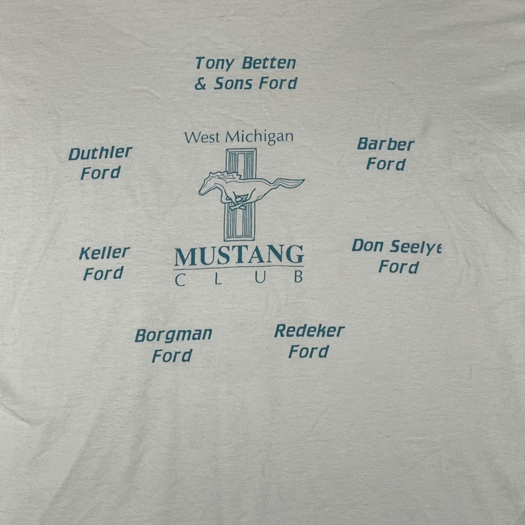 Gildan VINTAGE Mustang Pony Trails Shirt Mens XL White West Michigan 2002 Car Club 00s Size US XL / EU 56 / 4 - 7 Thumbnail