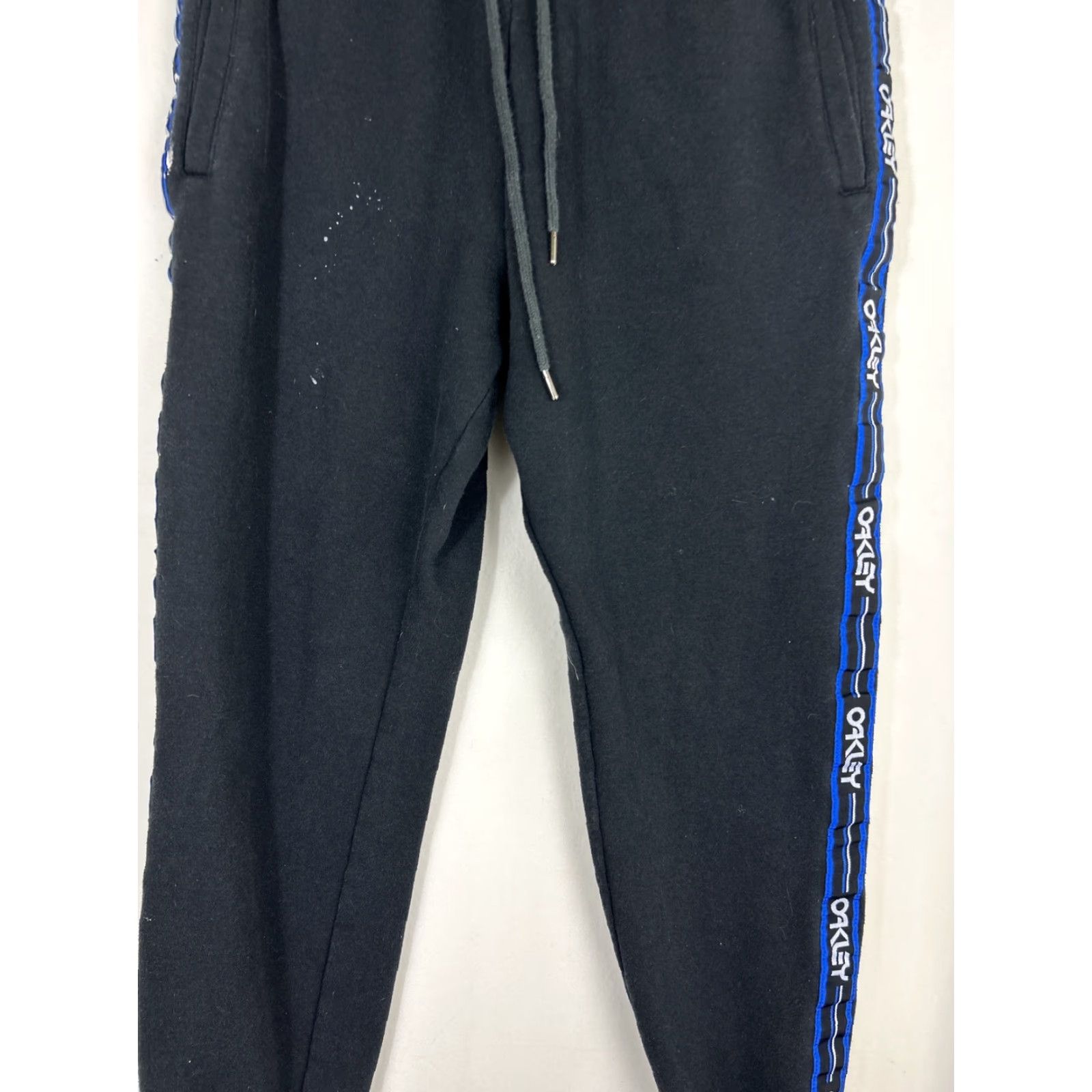 Oakley Oakley Mens Large Custom Fit Joggers Ankle Piping Blue Black 34x28 Stains Size US 33 - 3 Thumbnail