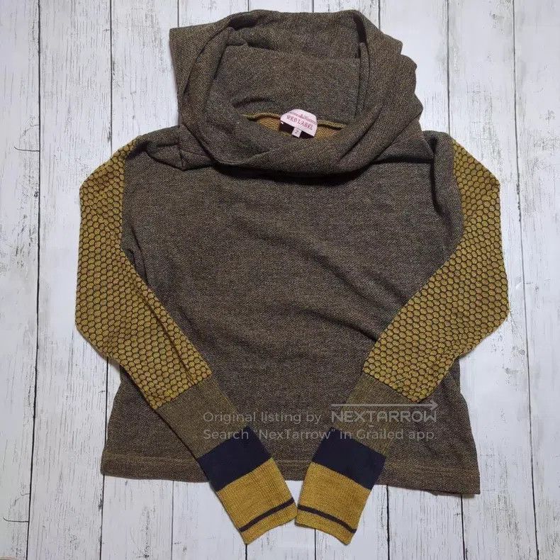 Vivienne Westwood Vivienne Westwood Knit Hooded Top Size M / US 6-8 / IT 42-44 - 1 Thumbnail