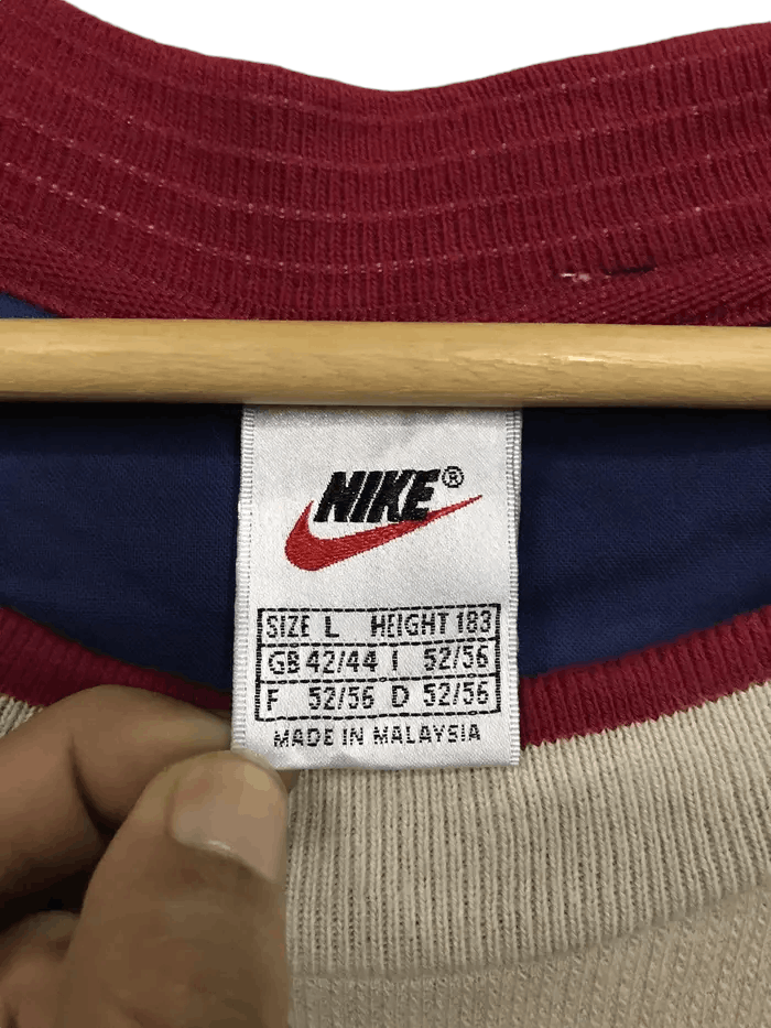 Nike Vintage 90's Nike Oversized Sweatshirts Size US L / EU 52-54 / 3 - 6 Thumbnail