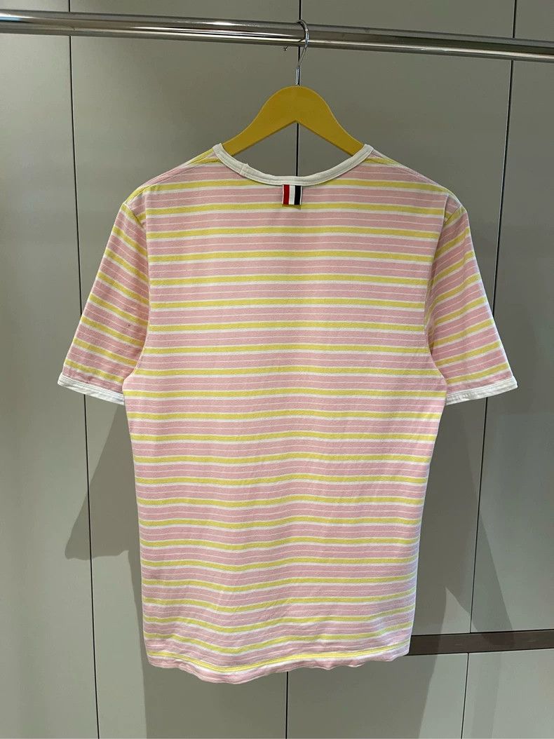 Thom Browne Thom browne Size 1 Pink and yellow striped short-sleeved T Size S / US 4 / IT 40 - 3 Thumbnail