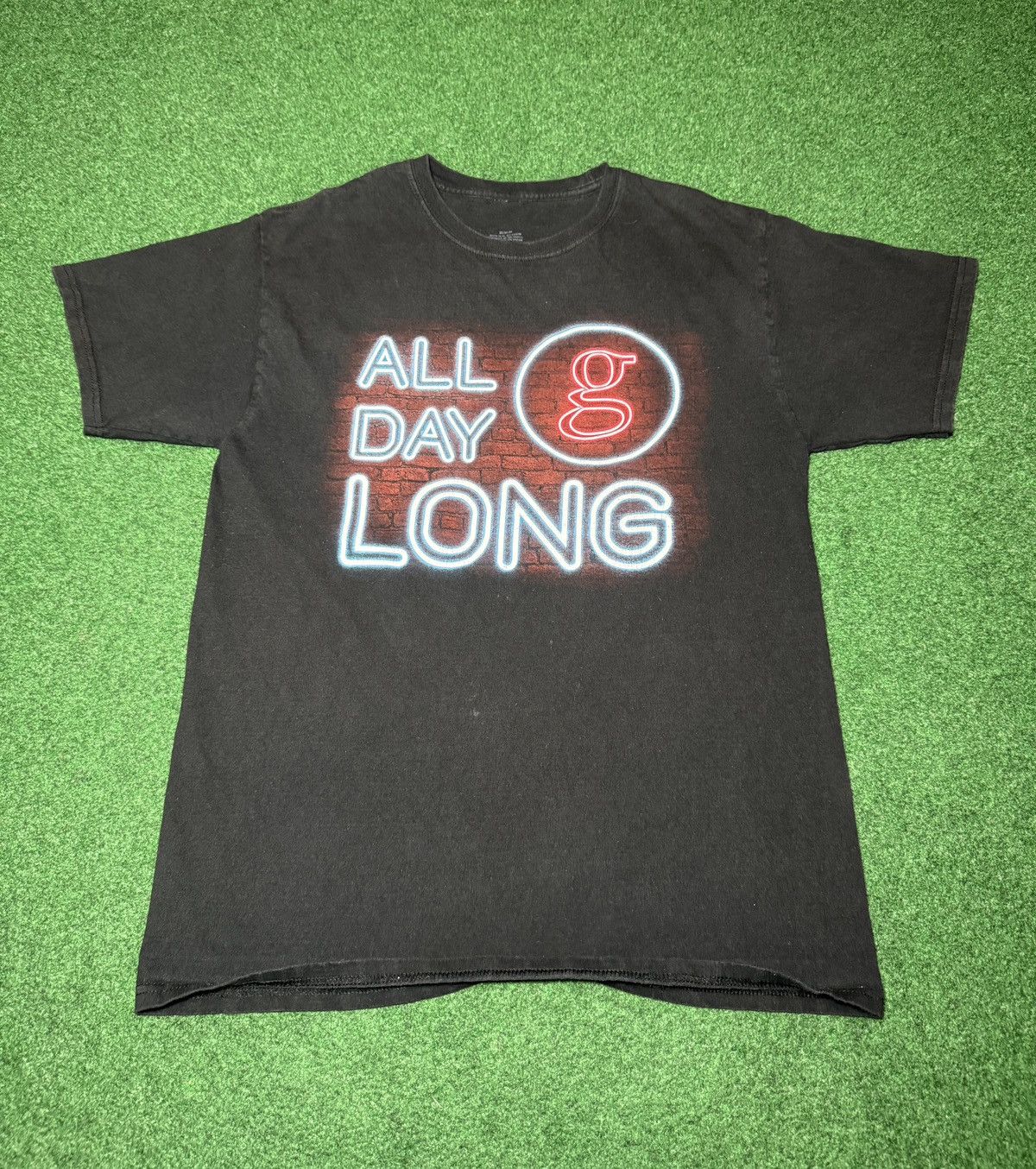 Band Tees Garth Brooks All Day Long Concert Country Music T Shirt Size US M / EU 48-50 / 2 - 1 Thumbnail