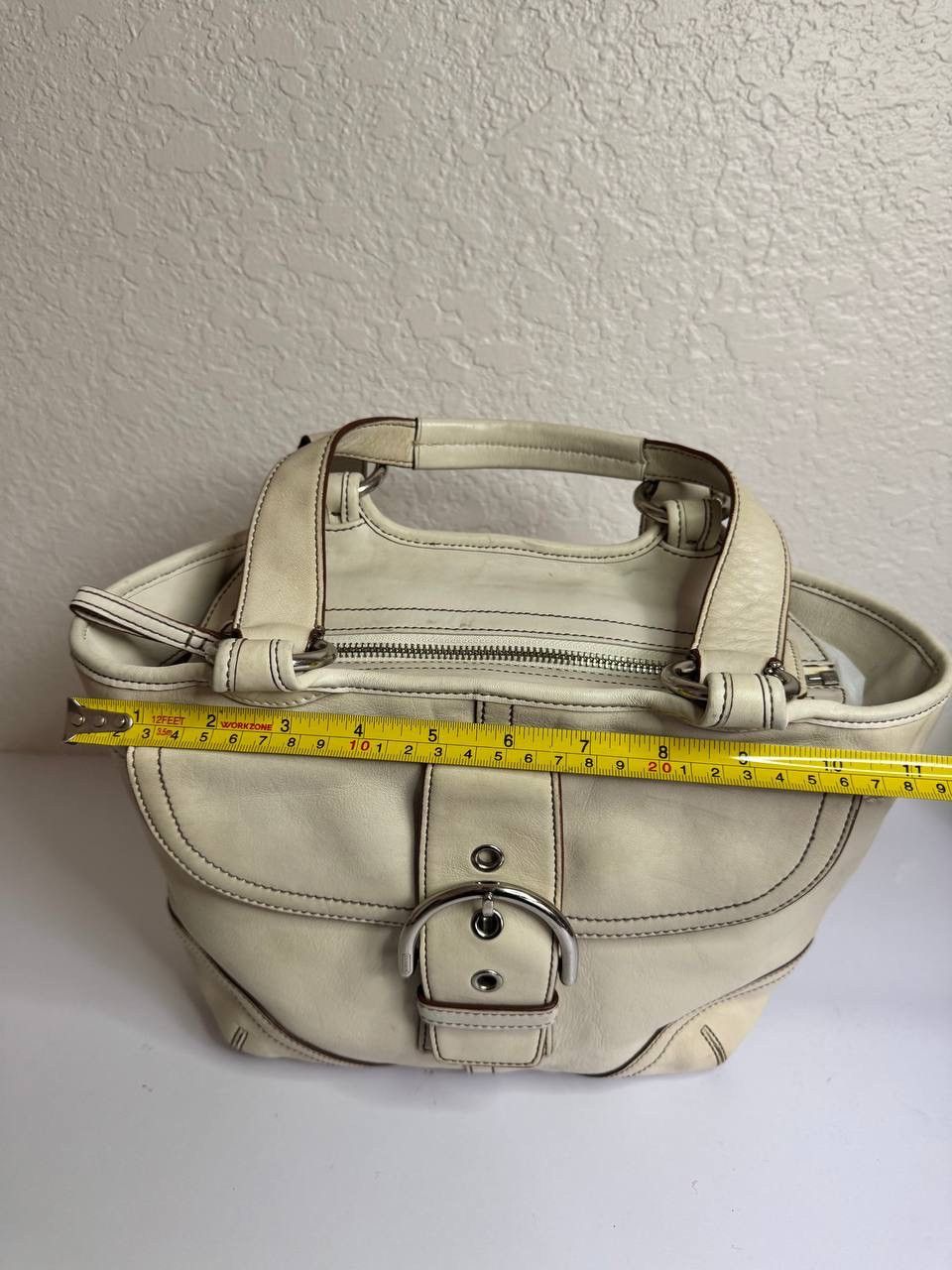 Coach Coach Y2K SoHo Buckle Flap White/Cream Leather Tote Size ONE SIZE - 3 Thumbnail