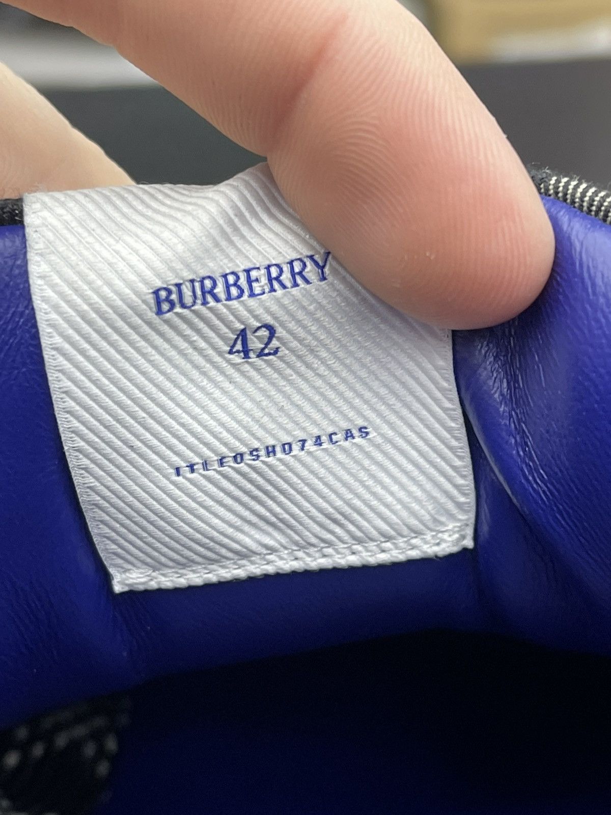 Burberry Size 9US/42EU - Burberry Check Terrace Sneakers Size US 9 / EU 42 - 9 Thumbnail