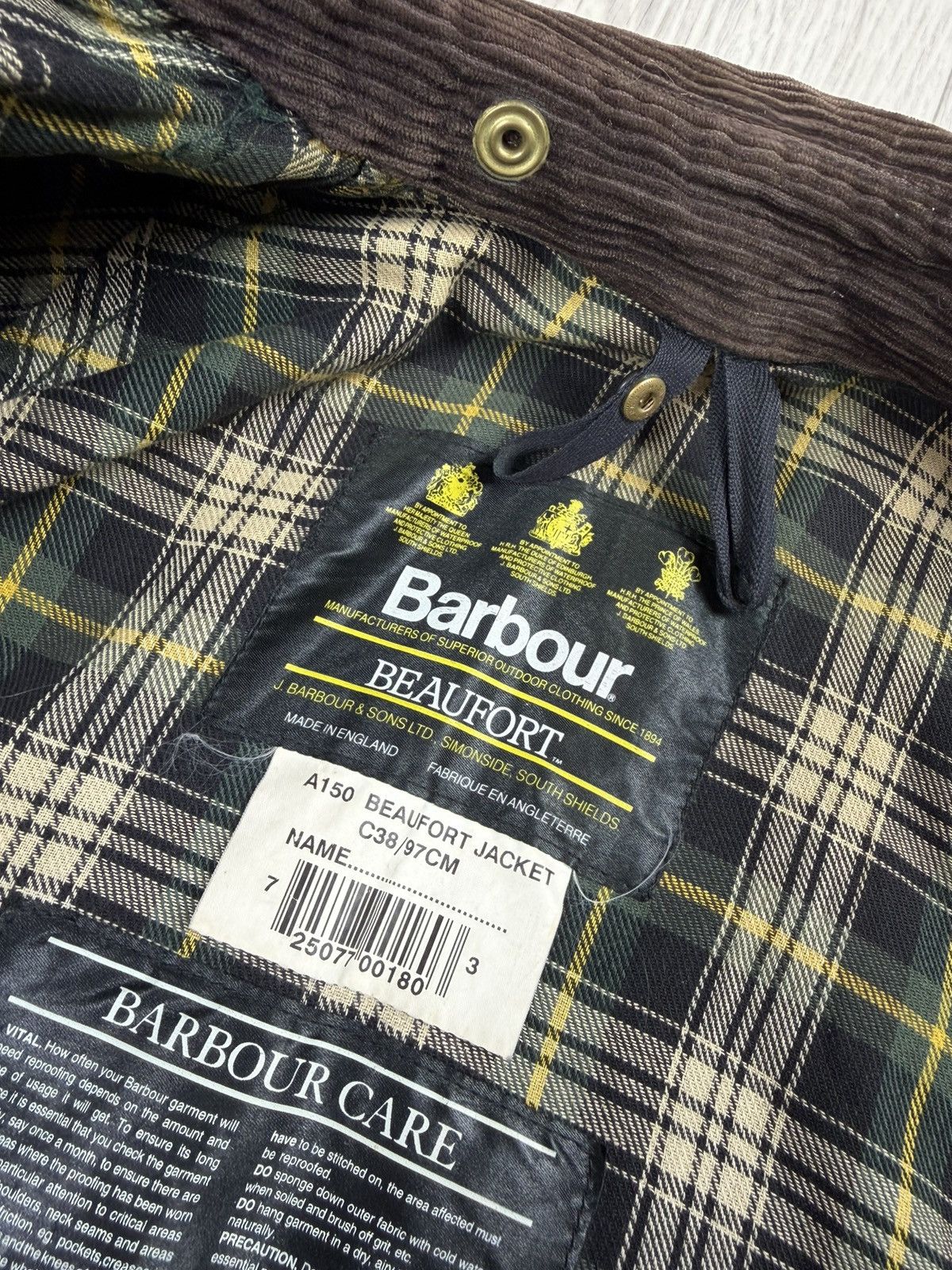 Barbour Vintage Barbour Beaufort A150 Waxed Jacket Corduroy Collar Size US S / EU 44-46 / 1 - 10 Thumbnail