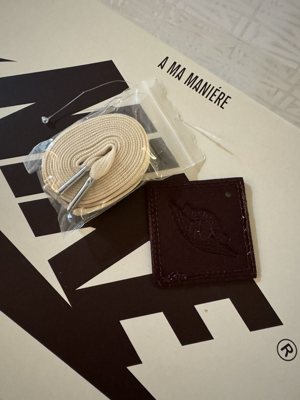 A Ma Maniere × Jordan Brand Air Jordan 1 High OG ‘Airness’ x A Ma Maniere Size US 9.5 / EU 42-43 - 10 Thumbnail