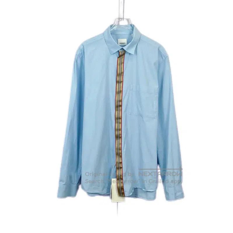 Burberry Burberry Women's M Blue Long Sleeve Shirt. Size M / US 6-8 / IT 42-44 - 1 Thumbnail