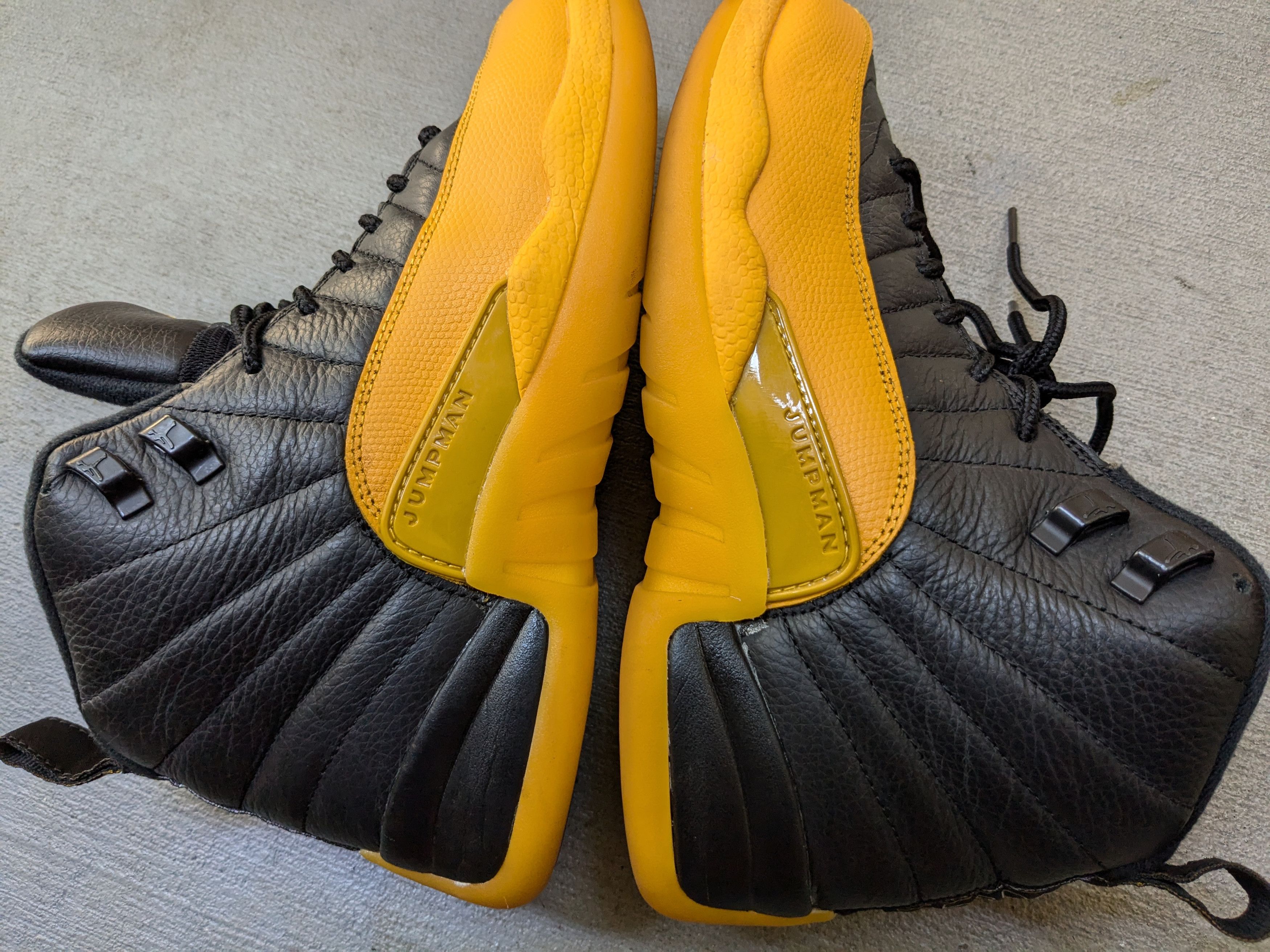 Jordan Brand Nike Air Jordan 12 Retro University Gold 8.5 Yellow Black Size US 8.5 / EU 41-42 - 8 Thumbnail
