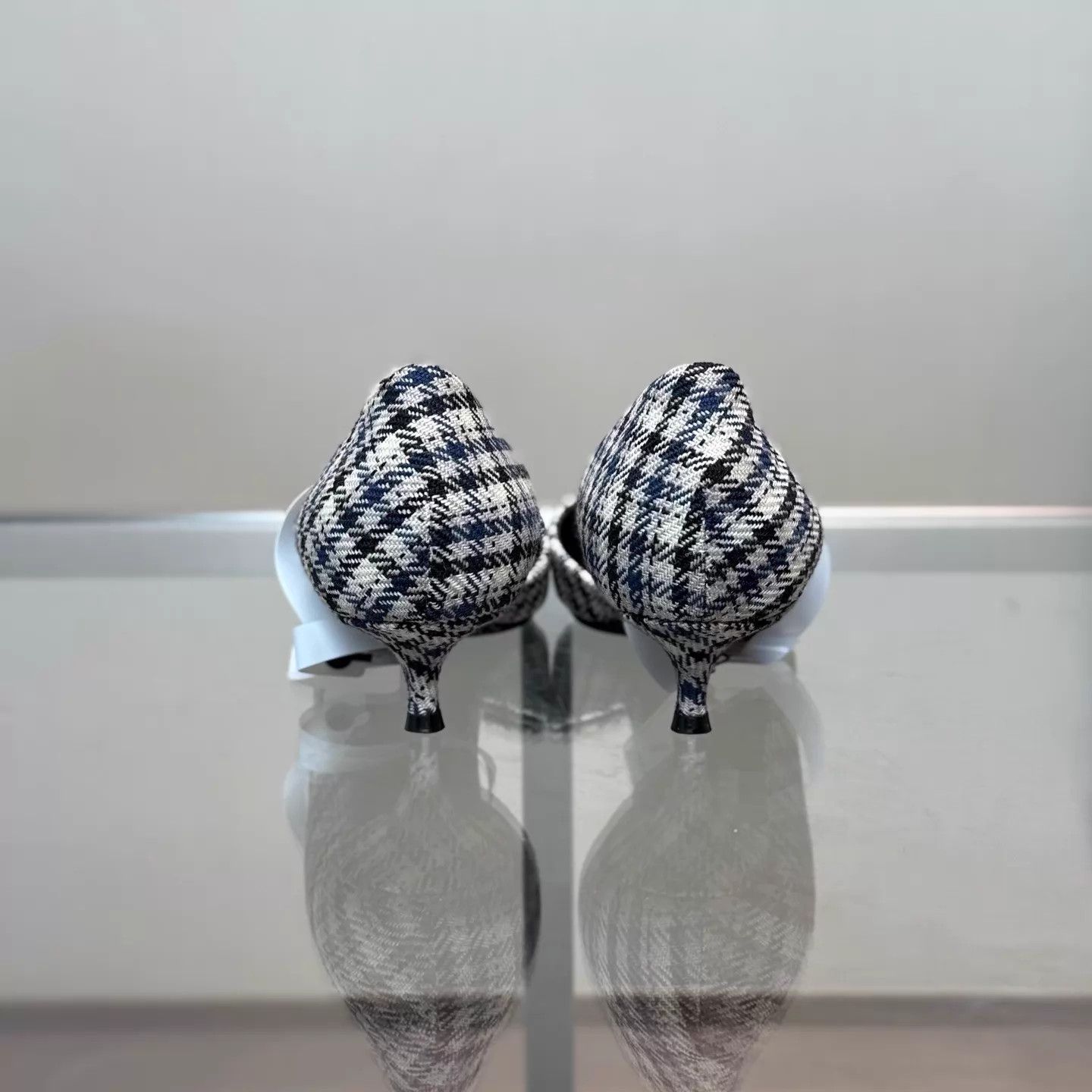 Balenciaga Balenciaga BB Check Pointed Toe High Heels 38 98 Size US 7.5 / IT 37.5 - 3 Thumbnail