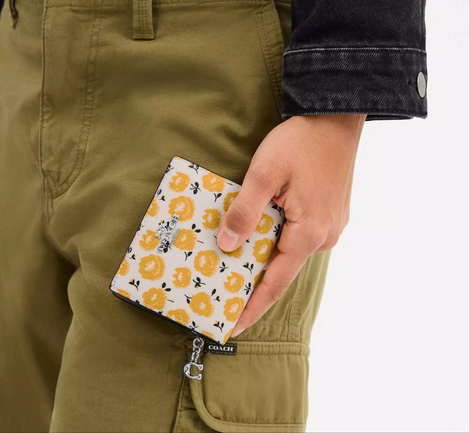 Coach Snap Wallet With Floral Print CBO76 Size ONE SIZE - 2 Thumbnail