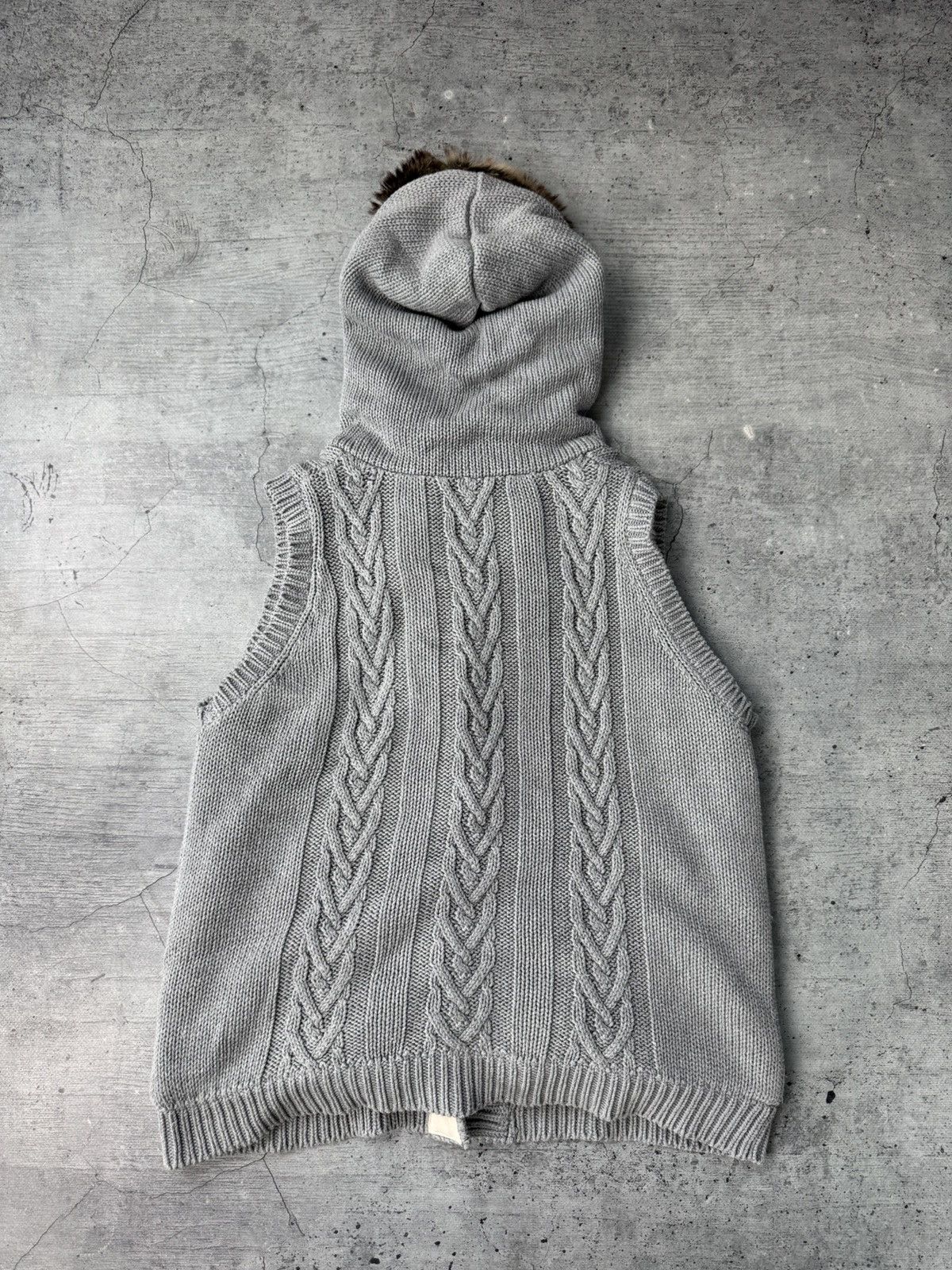 Japanese Brand Faux Fur Vest Hoodie – Graphic Japan Style M Size US M / EU 48-50 / 2 - 6 Thumbnail