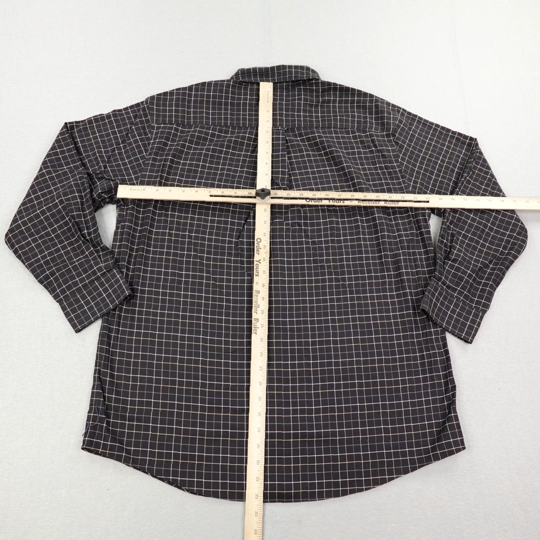 Orvis VINTAGE Orvis Shirt Mens Large Black Plaid Twill Button-Up Long Sleeve Outdoors Mens Size US L / EU 52-54 / 3 - 5 Thumbnail