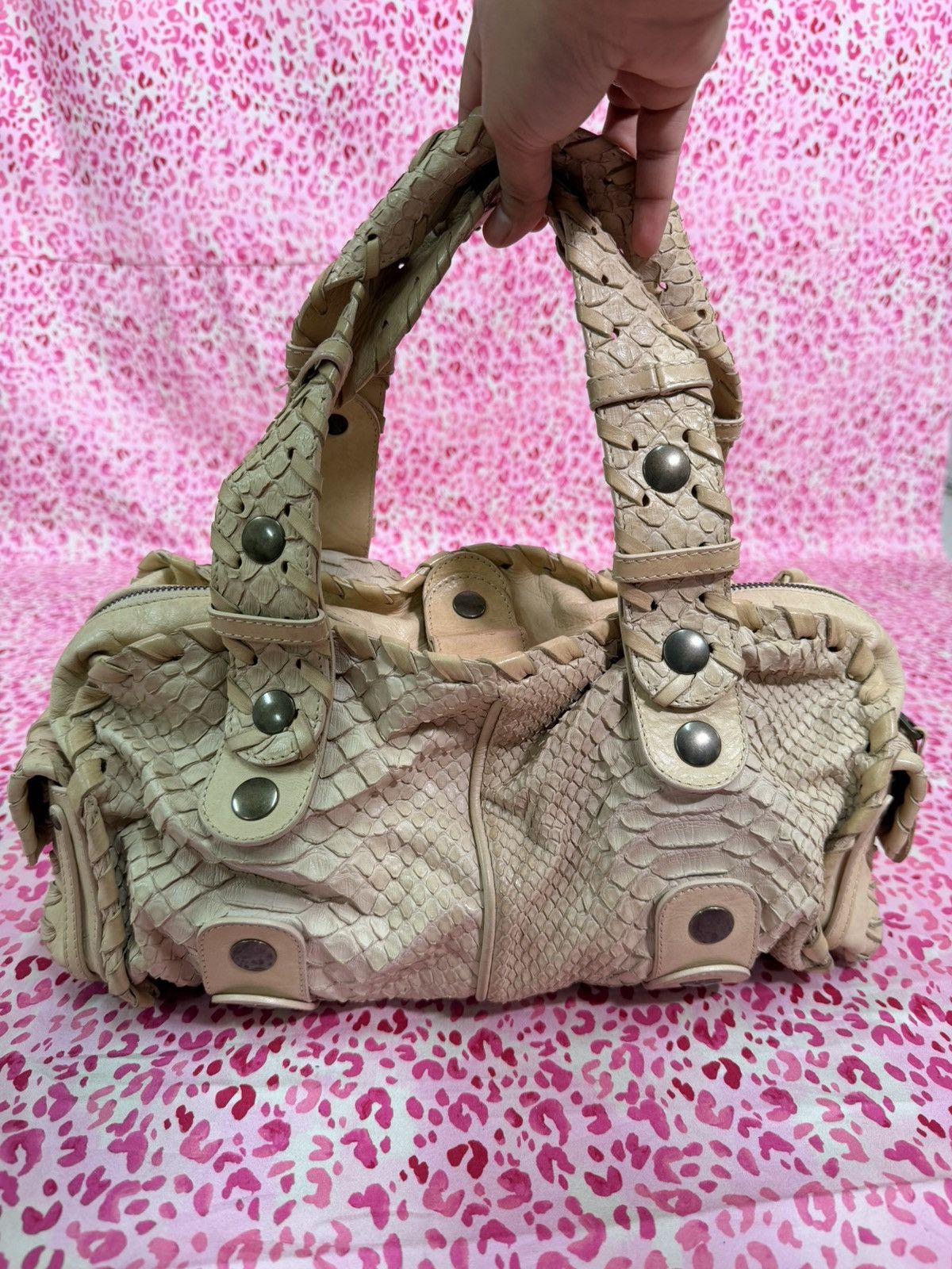 Chloe Chloe Silverado Leather Handbag Size ONE SIZE - 9 Thumbnail