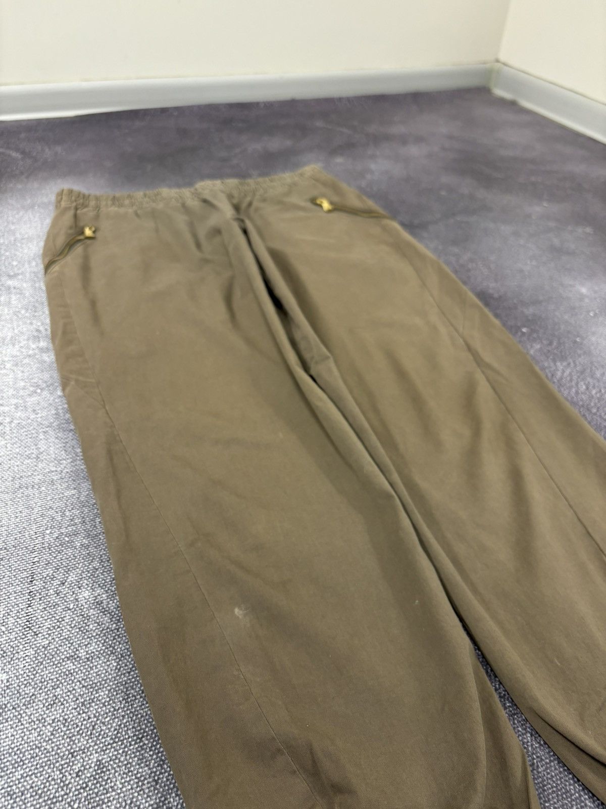 Marc by Marc Jacobs Marc By Marc Jacobs Women’s Khaki Green Luxury Joggers Pants Size 27" / US 4 / IT 40 - 4 Thumbnail