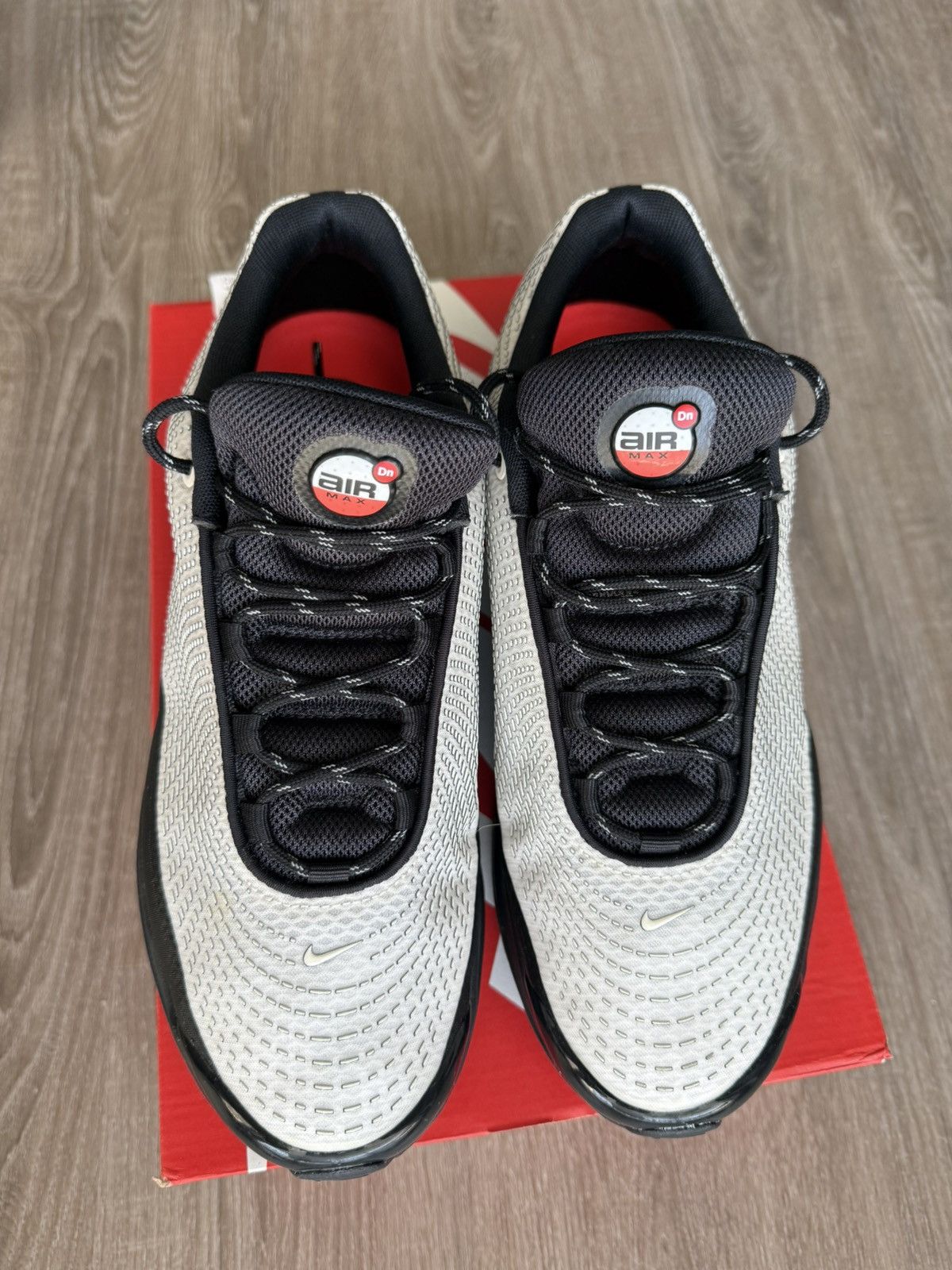 Nike Air Max DN HQ3422-110 Size US 9 / EU 42 - 2 Thumbnail