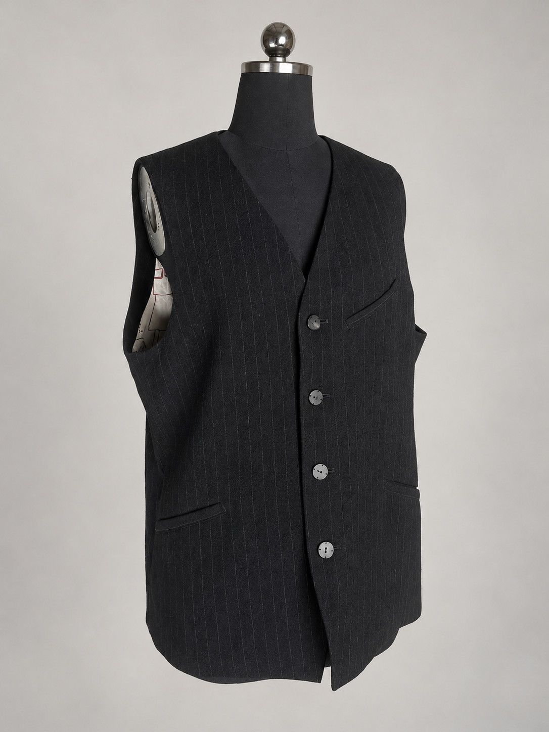 Devoa DEVOA Atsushi Murata Illustrated Lining Pinstripe Wool Vest Size US M / EU 48-50 / 2 - 1 Thumbnail