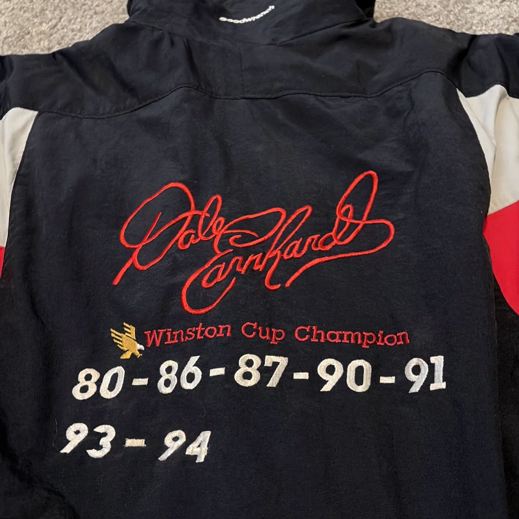 NASCAR VINTAGE Dale Earnhardt NASCAR Racing Puffer Full Zip Jacket XL Adult Black Mens Womens Unisex Fashion Size US XL / EU 56 / 4 - 4 Thumbnail
