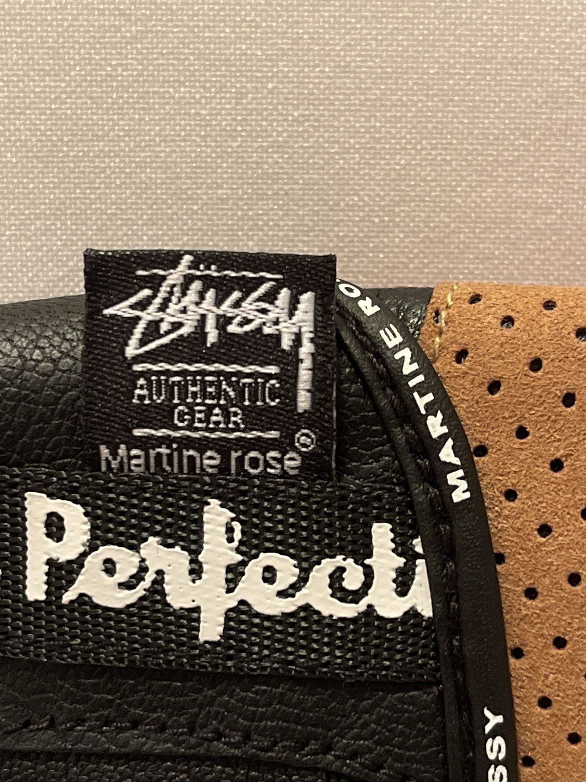 Martine Rose × Stussy STUSSY X MARTIN ROSE DRIVING GLOVE Size ONE SIZE - 8 Thumbnail
