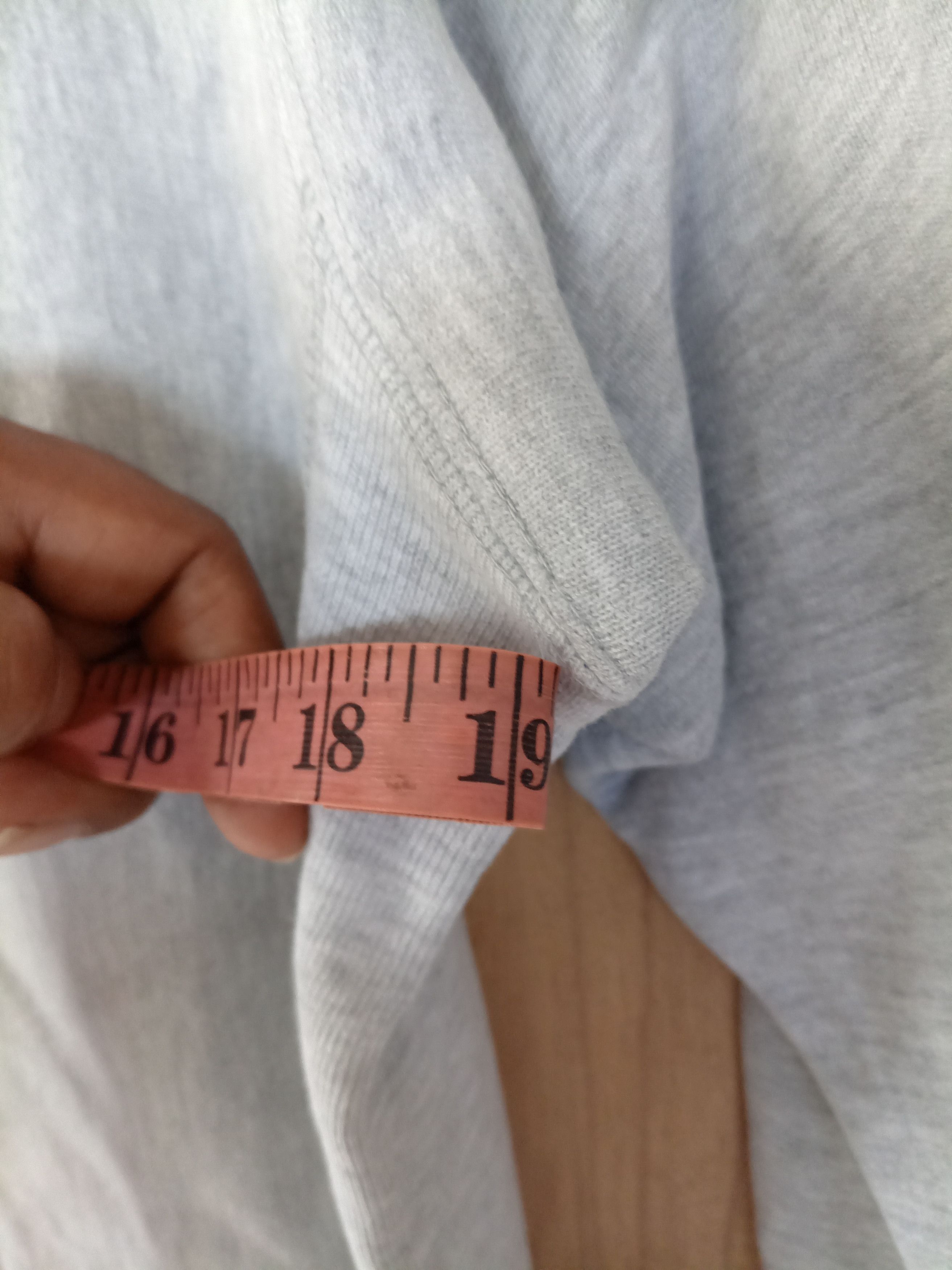 Champion Vintage champion price Waterhouse sweater Size US S / EU 44-46 / 1 - 5 Thumbnail