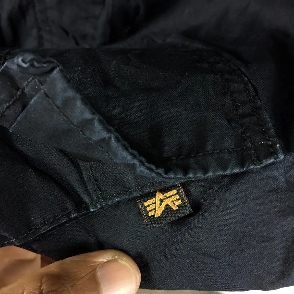 Alpha Industries Vtg ALPHA INDUSTRIES USA Bomber Flight Jacket Parka Trench Size US L / EU 52-54 / 3 - 4 Thumbnail