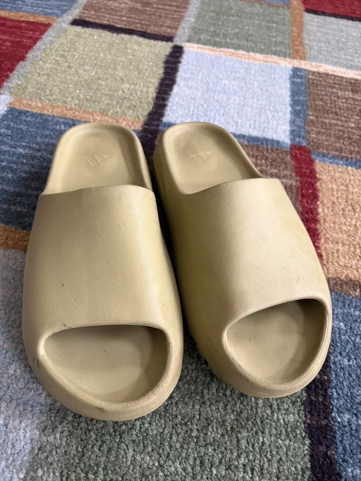 Yeezy Adidas Yeezy Slide Size US 13 / EU 46 - 2 Thumbnail
