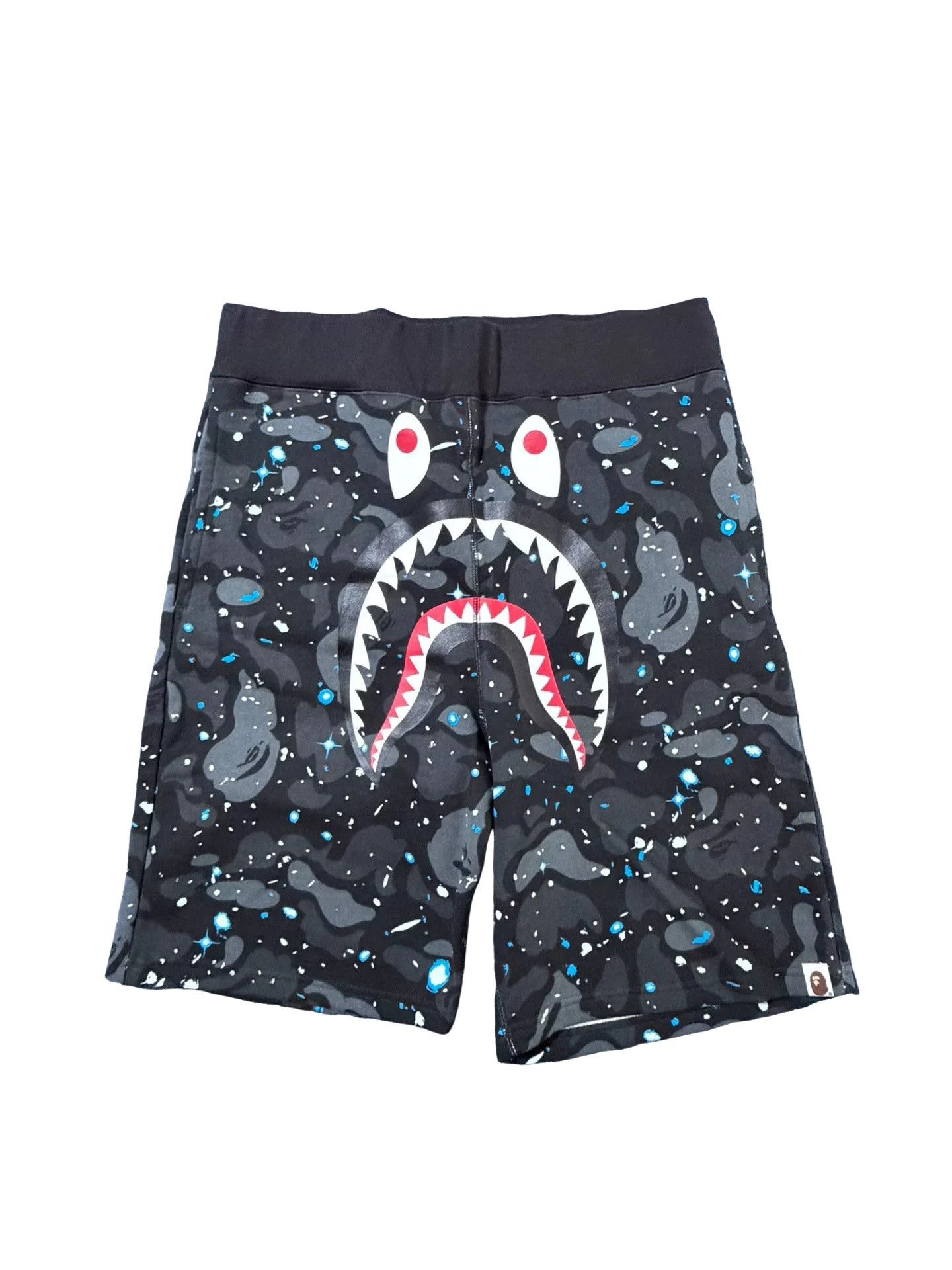 Bape BAPE Space Camo Shark Shorts Size XXL Size US 38 / EU 54 - 1 Thumbnail