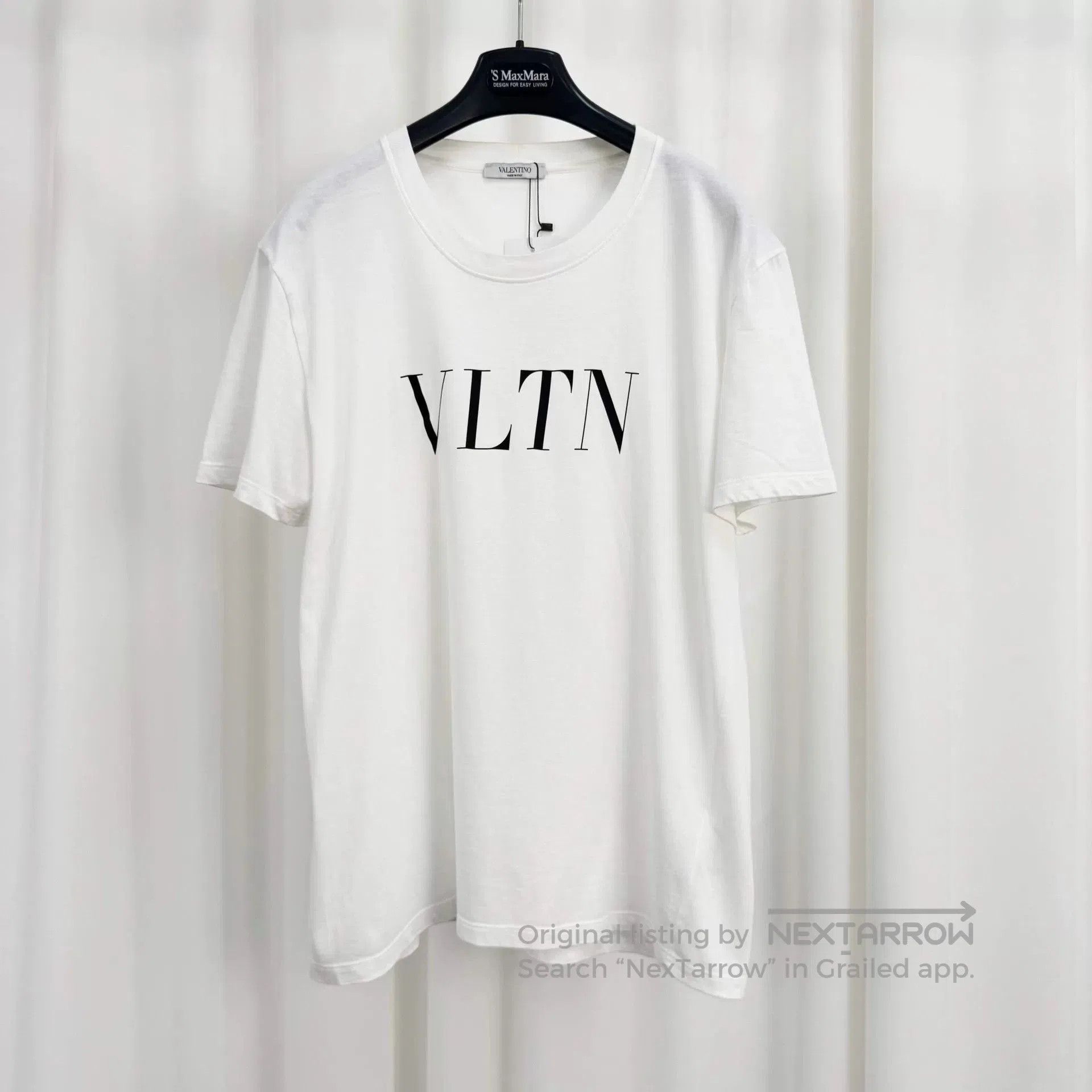 Valentino Valentino Printed Letter Short-Sleeve. Size US M / EU 48-50 / 2 - 1 Thumbnail